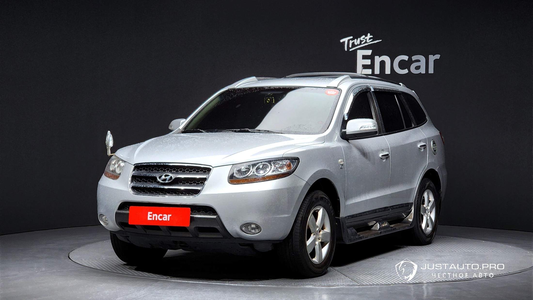 Автомобиль Hyundai Santafe