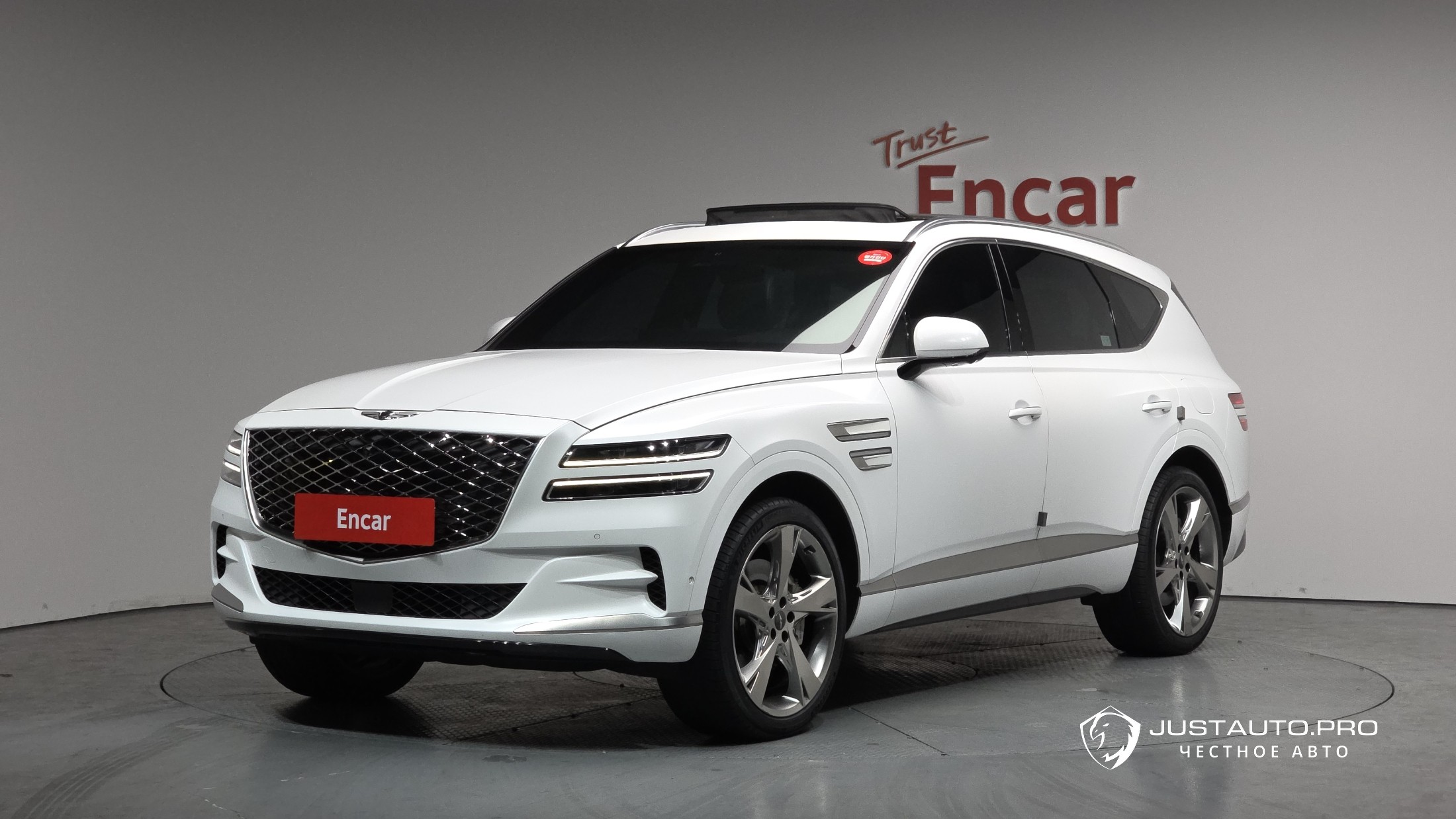 Автомобиль Genesis GV80