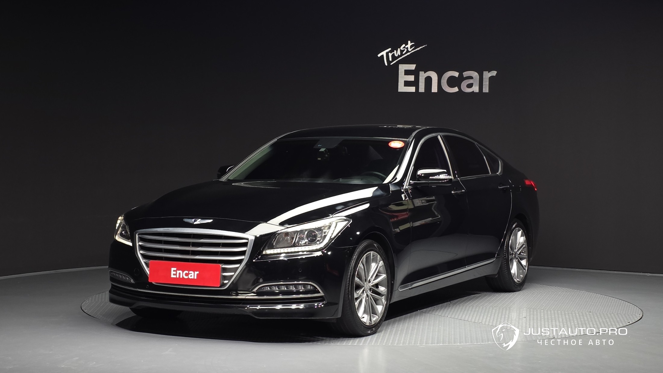 Автомобиль Hyundai Genesis