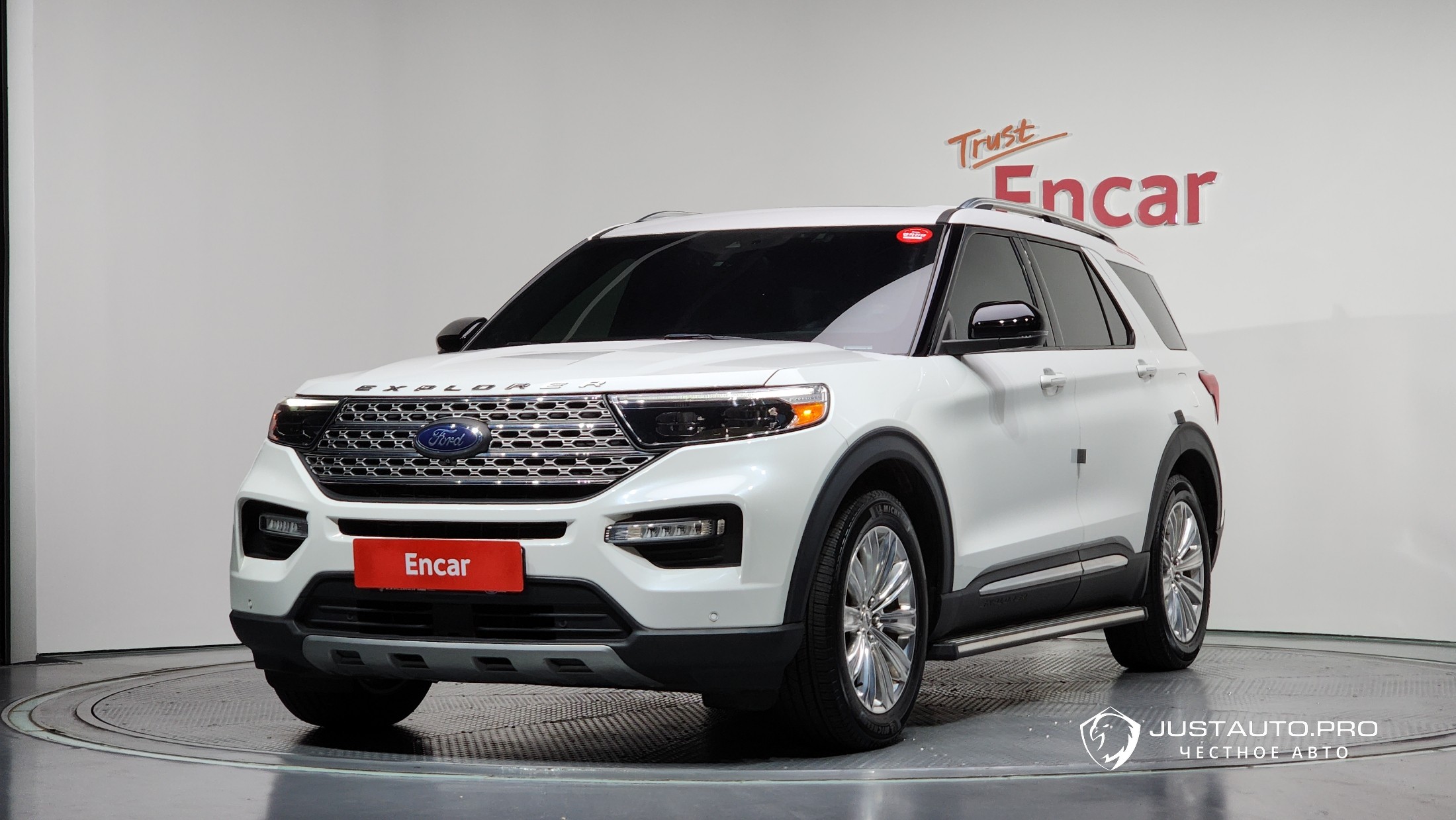 Автомобиль Ford Explorer