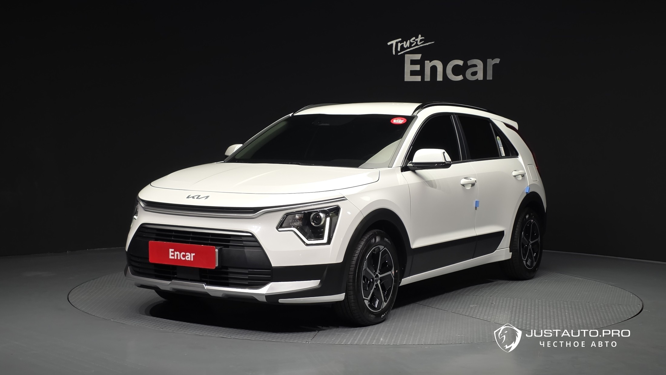 Автомобиль Kia Niro