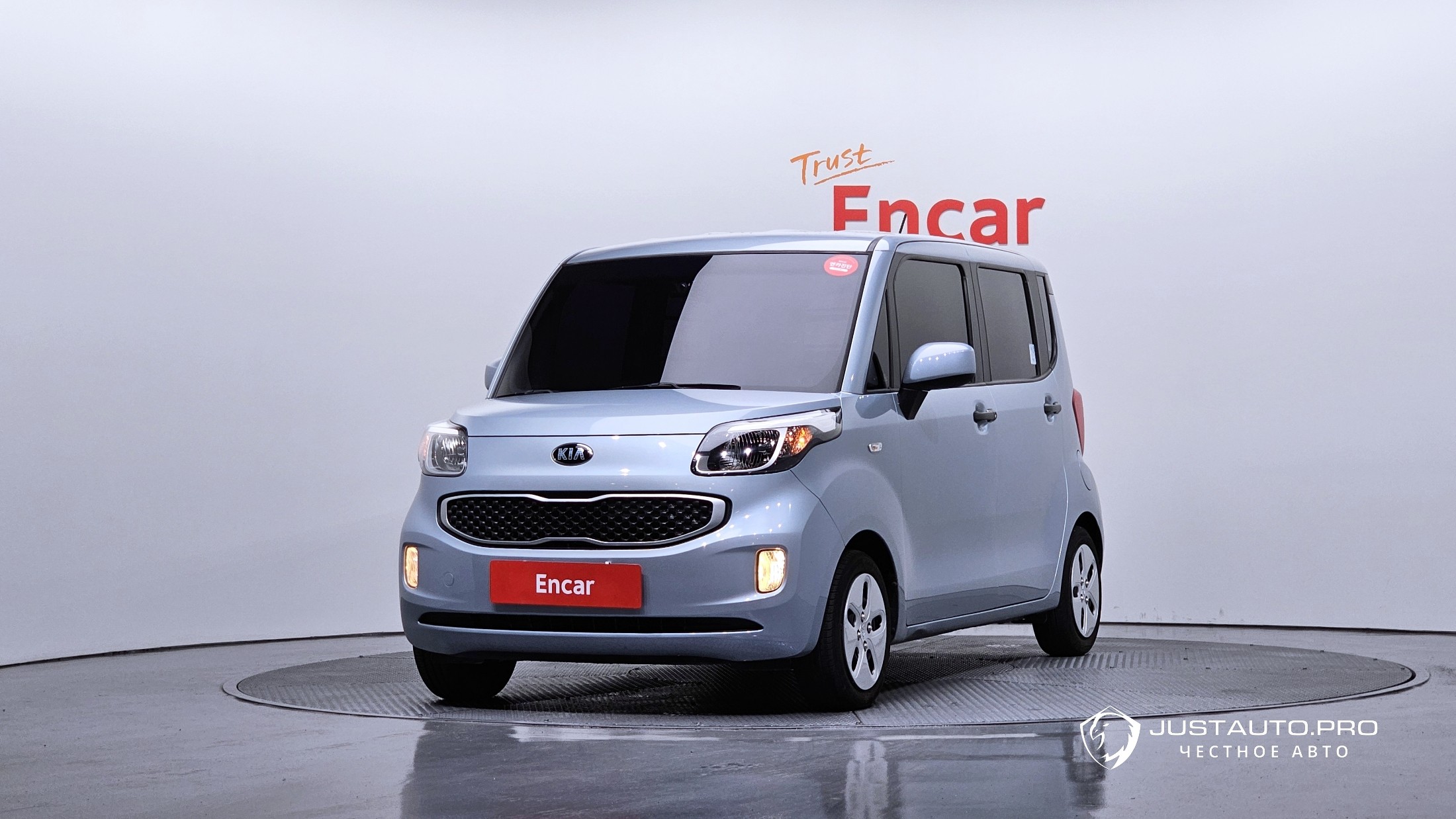 Автомобиль Kia RAY
