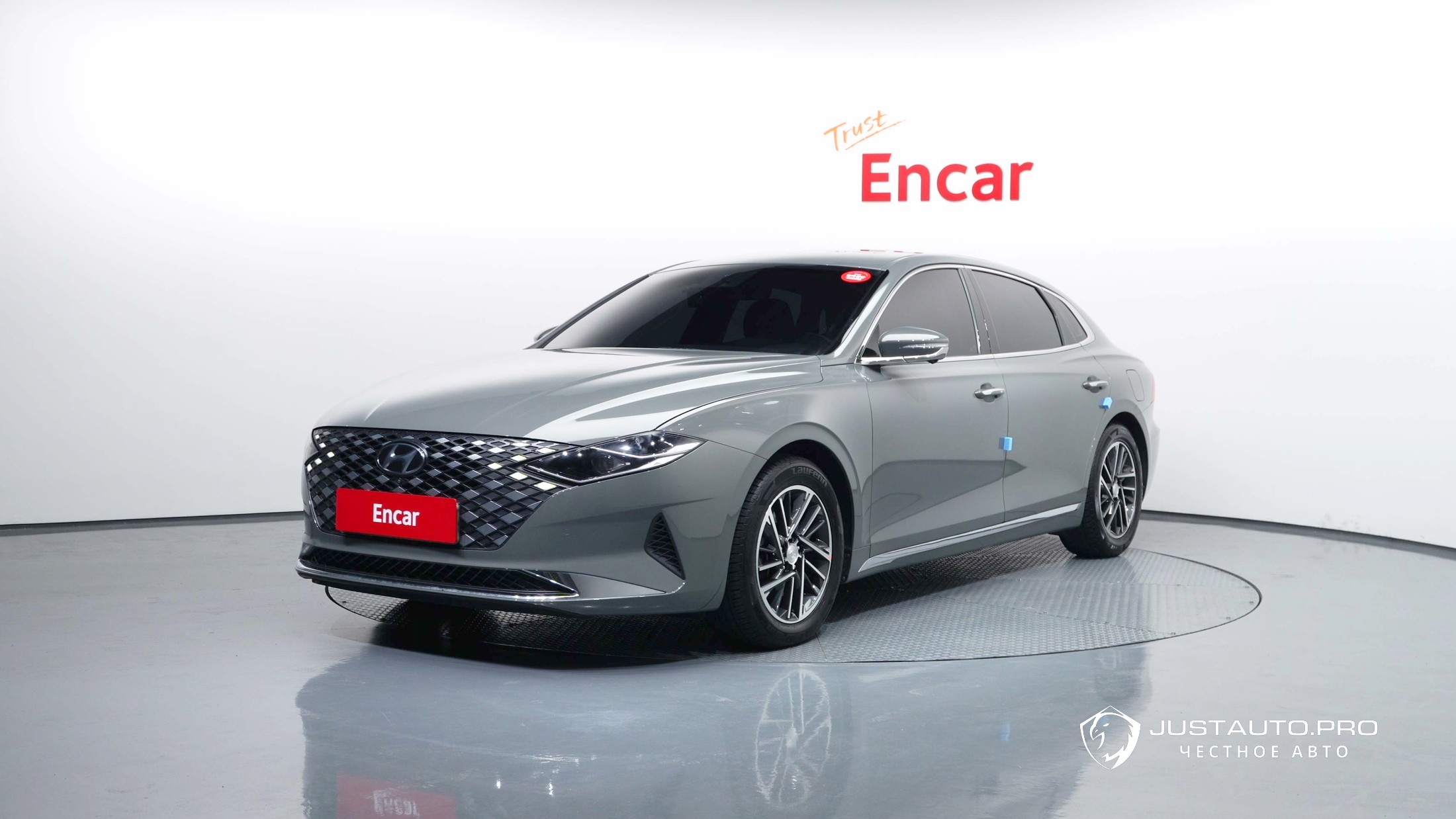 Автомобиль Hyundai Grandeur