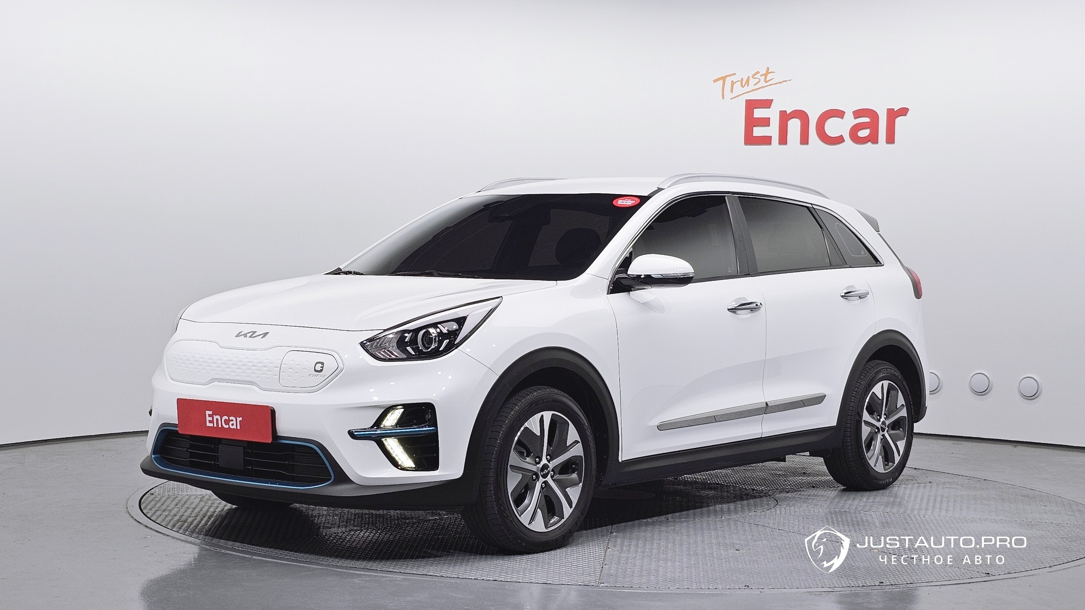 Автомобиль Kia Niro