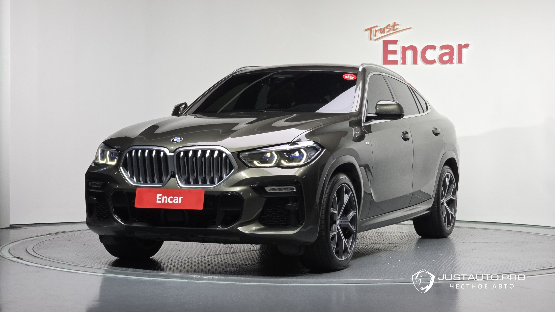 Автомобиль BMW X6