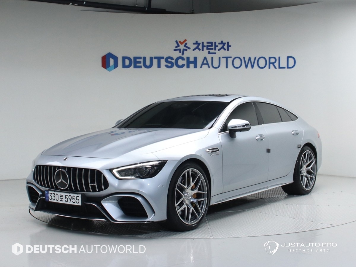 Автомобиль Mercedes-Benz AMG GT