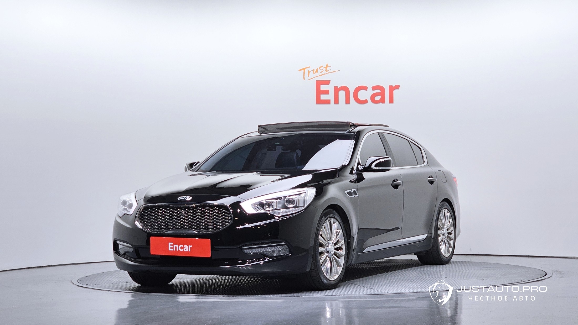 Автомобиль Kia K9