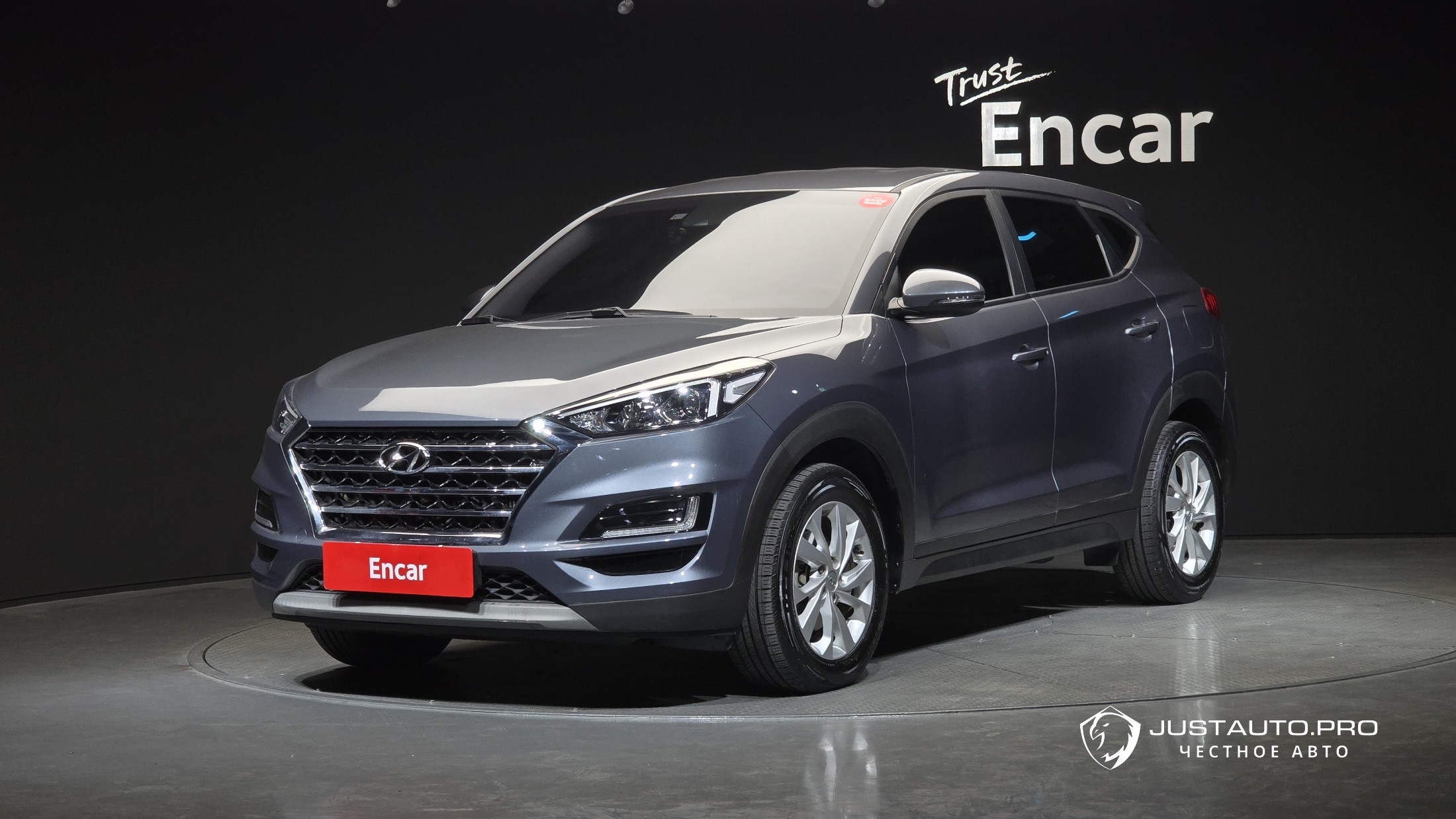 Автомобиль Hyundai Tucson