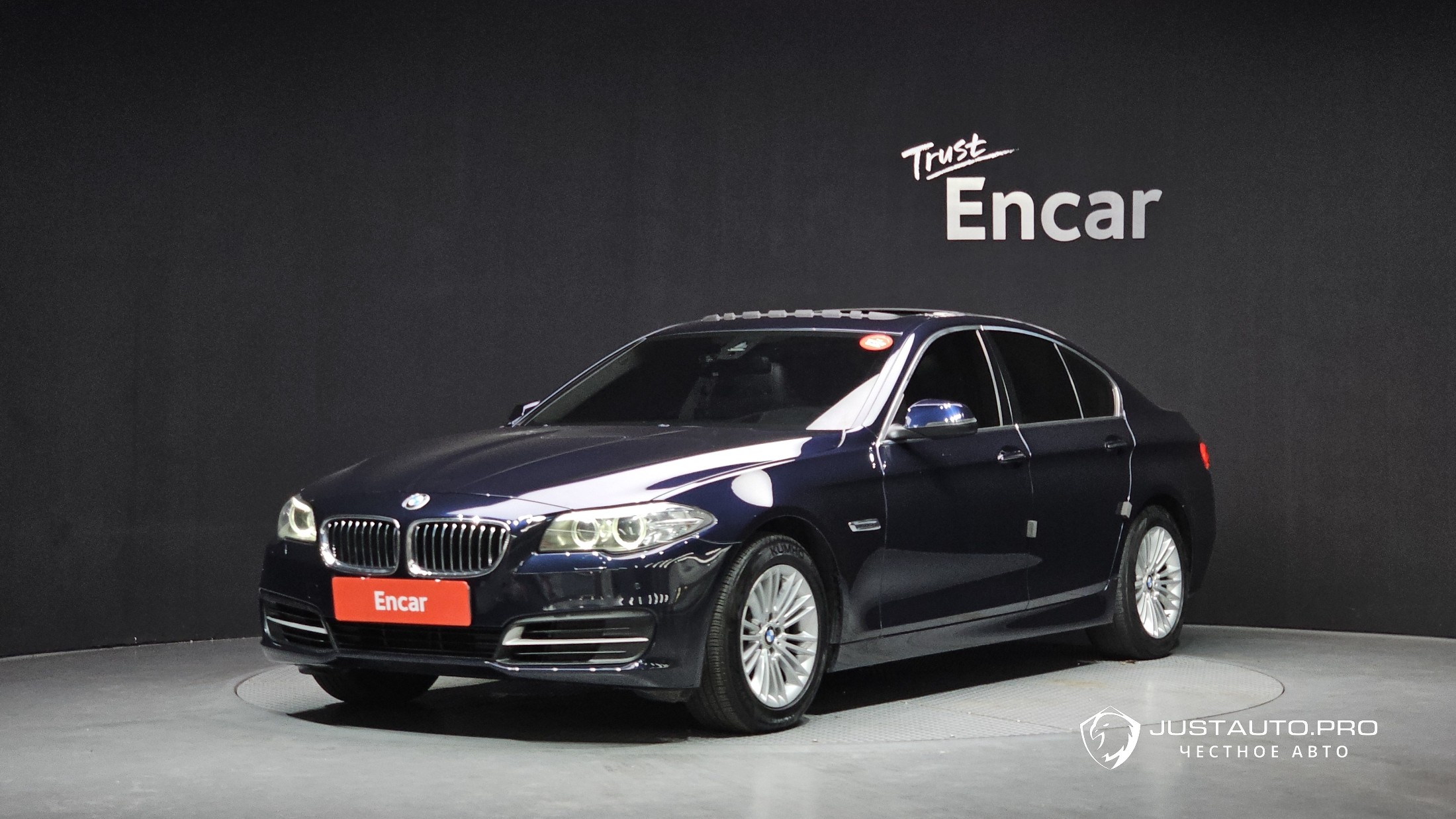 Автомобиль BMW 5-Series