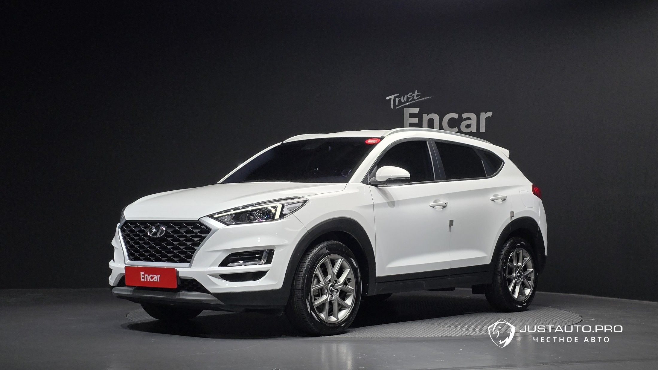 Автомобиль Hyundai Tucson