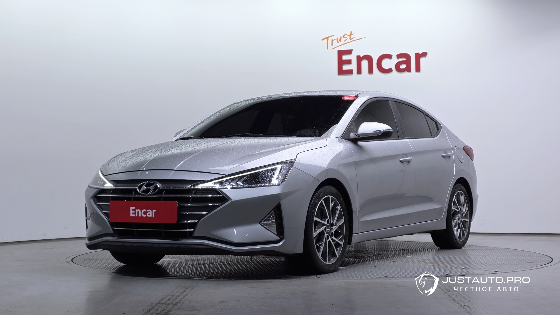 Автомобиль Hyundai AVANTE