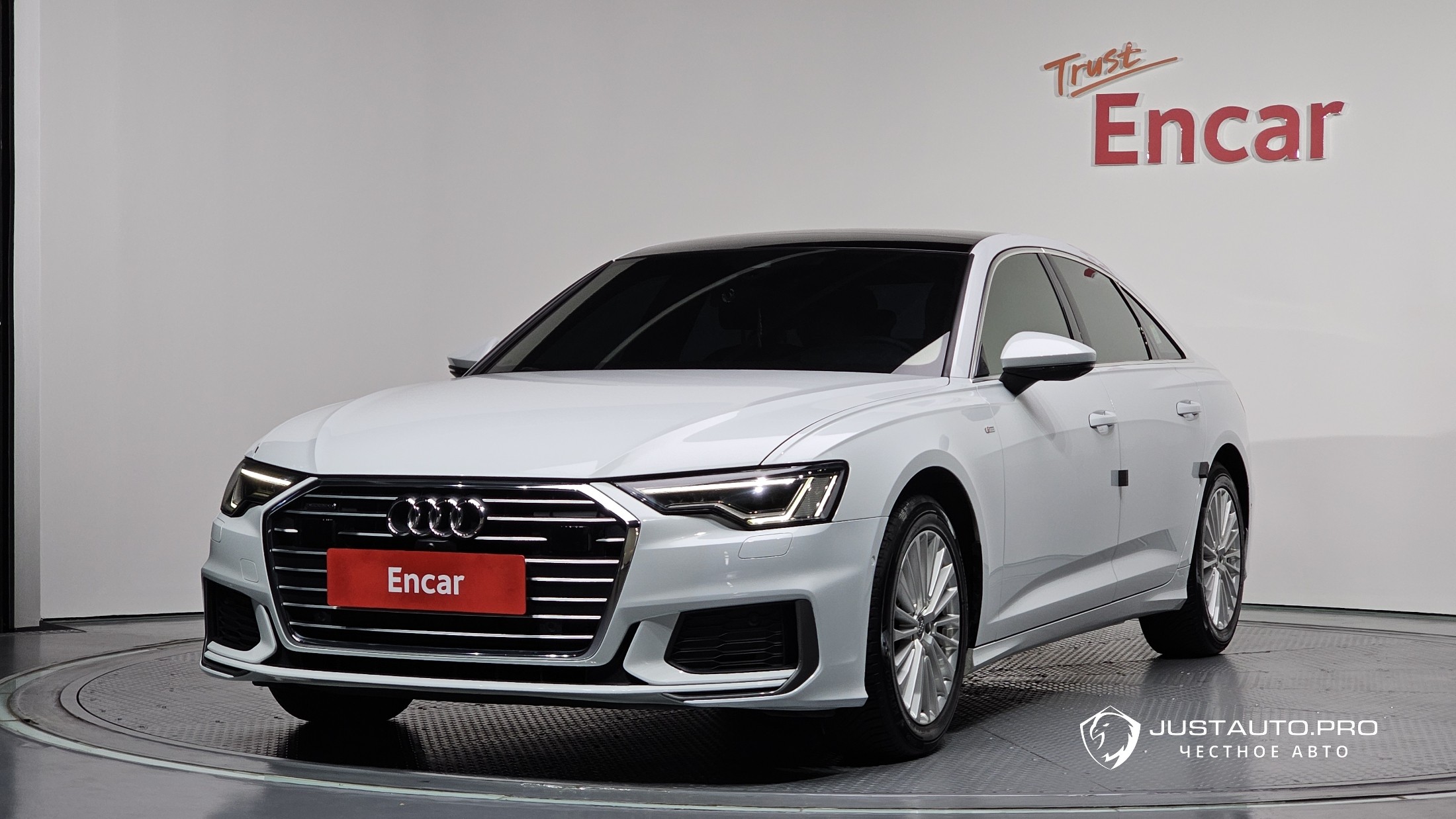 Автомобиль Audi A6