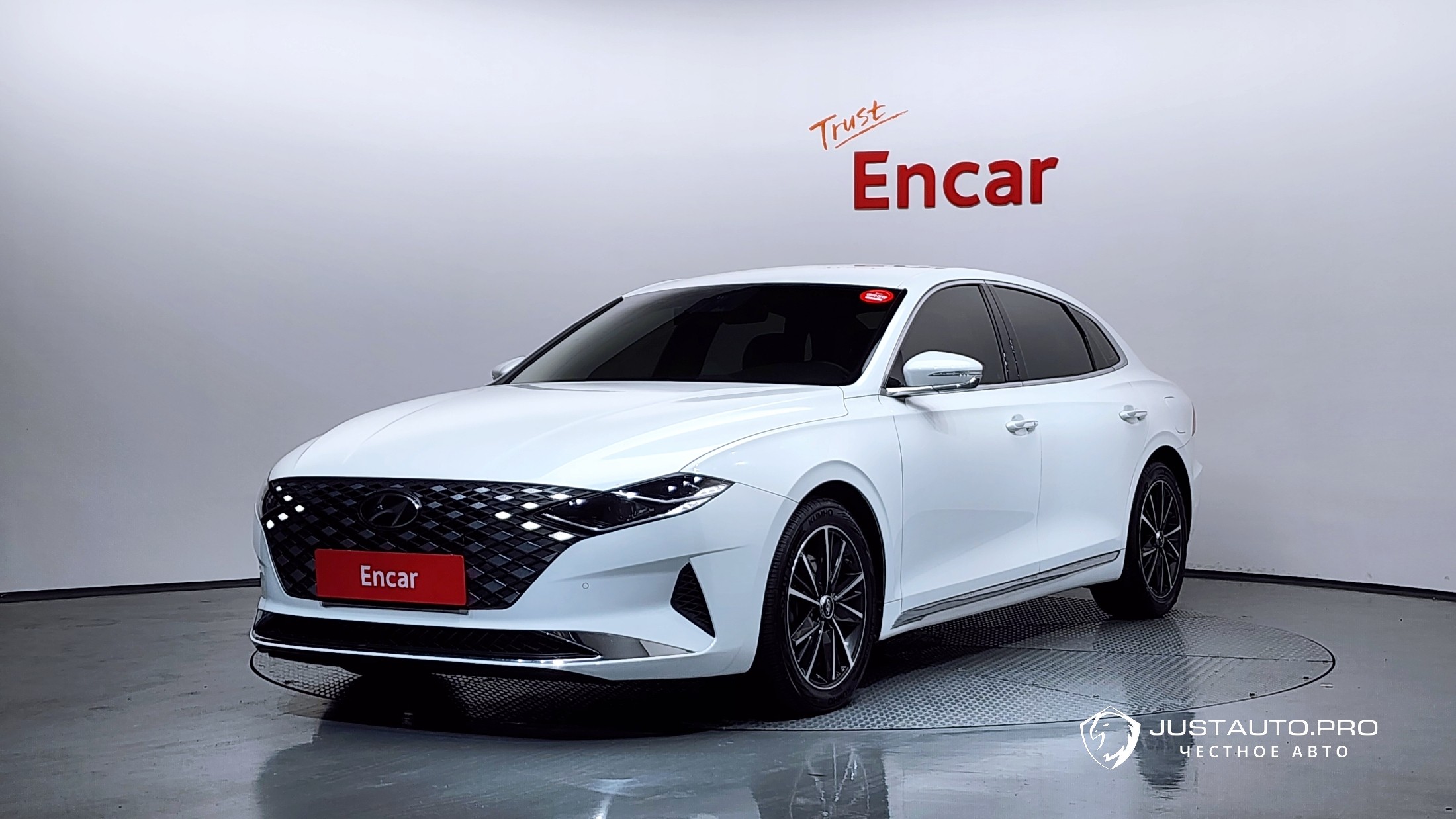 Автомобиль Hyundai Grandeur