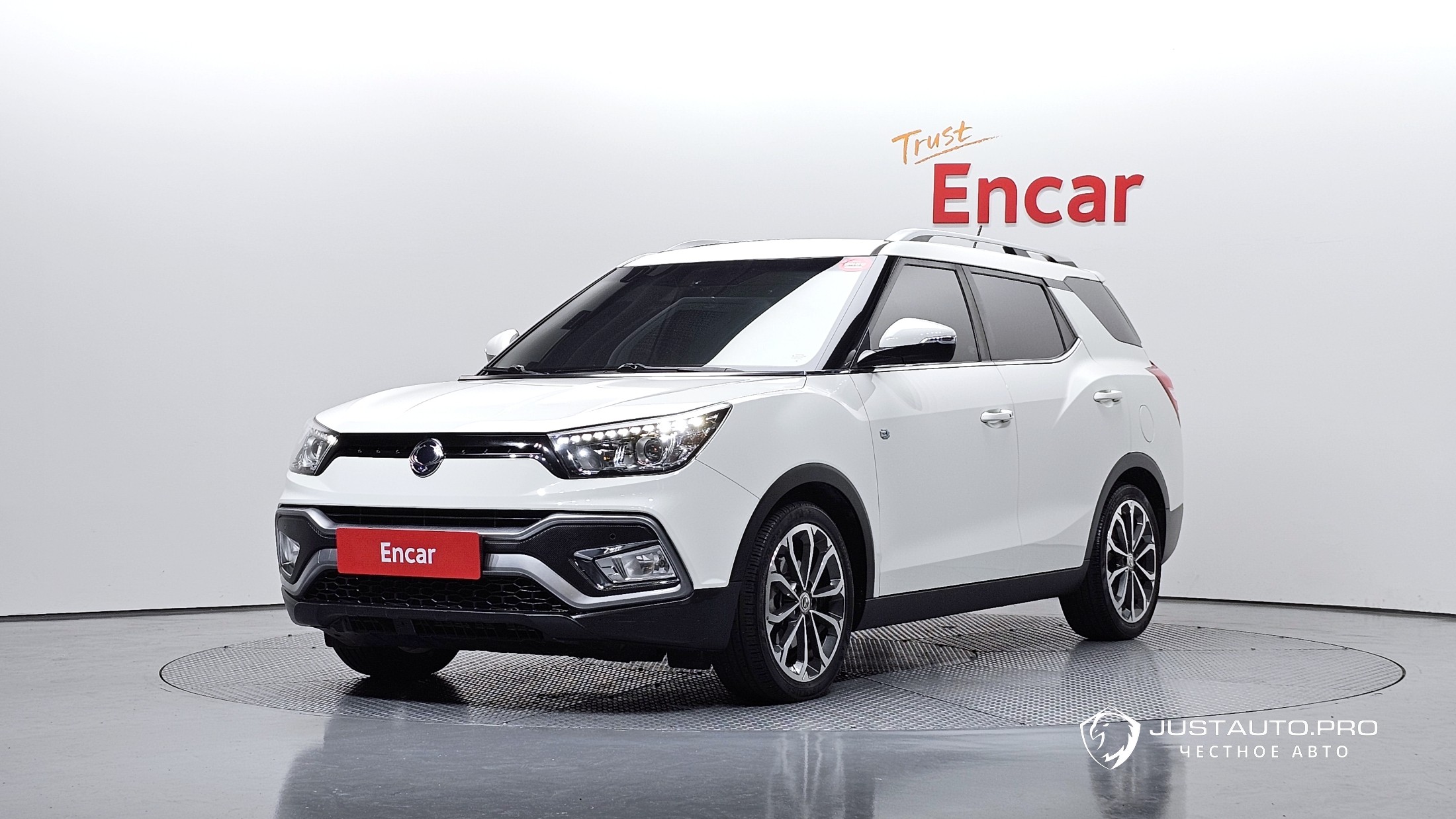 Автомобиль KG_Mobility_Ssangyong TIBOLI