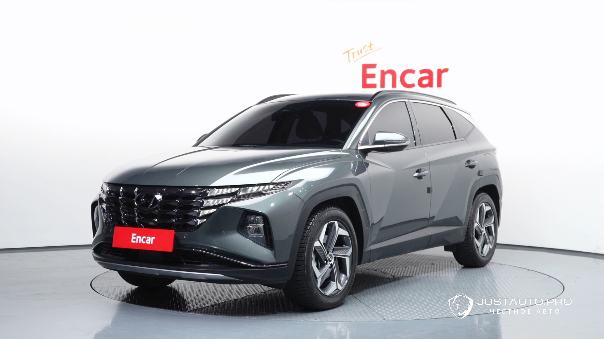 Автомобиль Hyundai Tucson