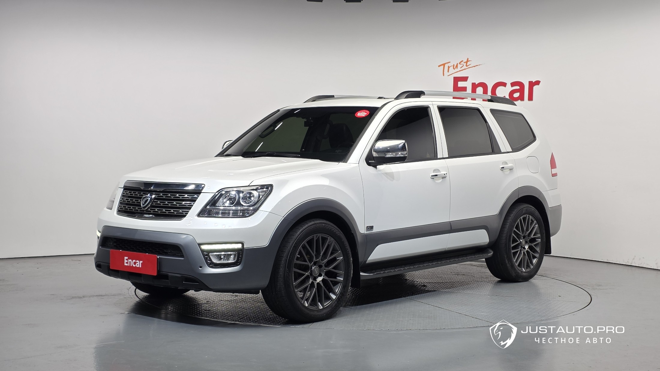 Автомобиль Kia Mohave