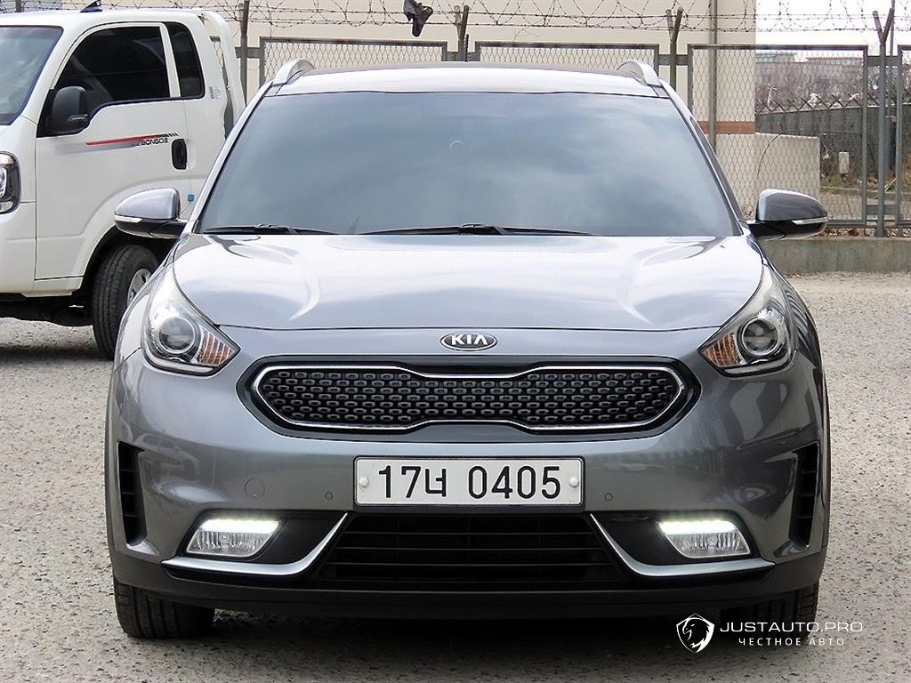 Автомобиль Kia Niro