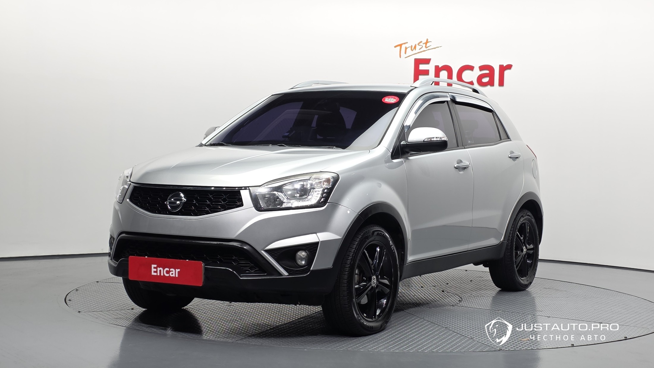 Автомобиль KG_Mobility_Ssangyong KORANDO