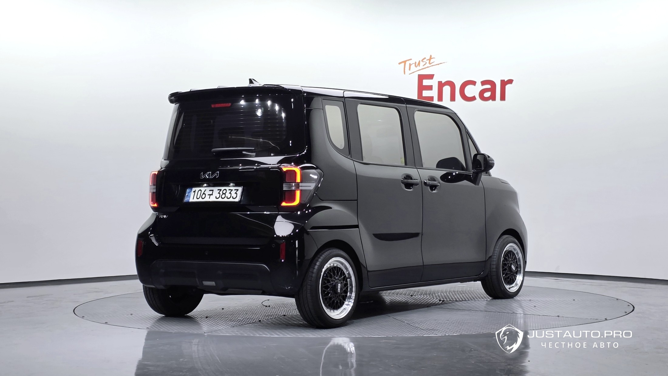 Автомобиль Kia RAY