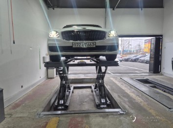 Автомобиль Kia K9