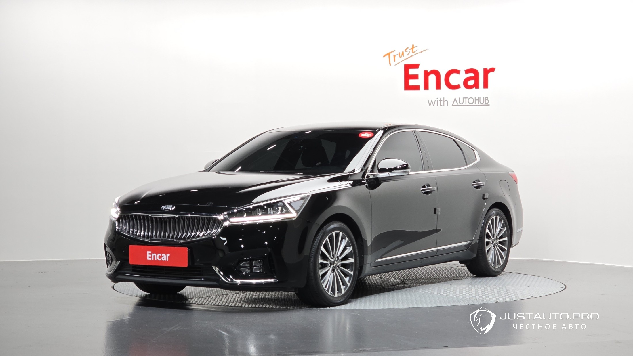 Автомобиль Kia K7