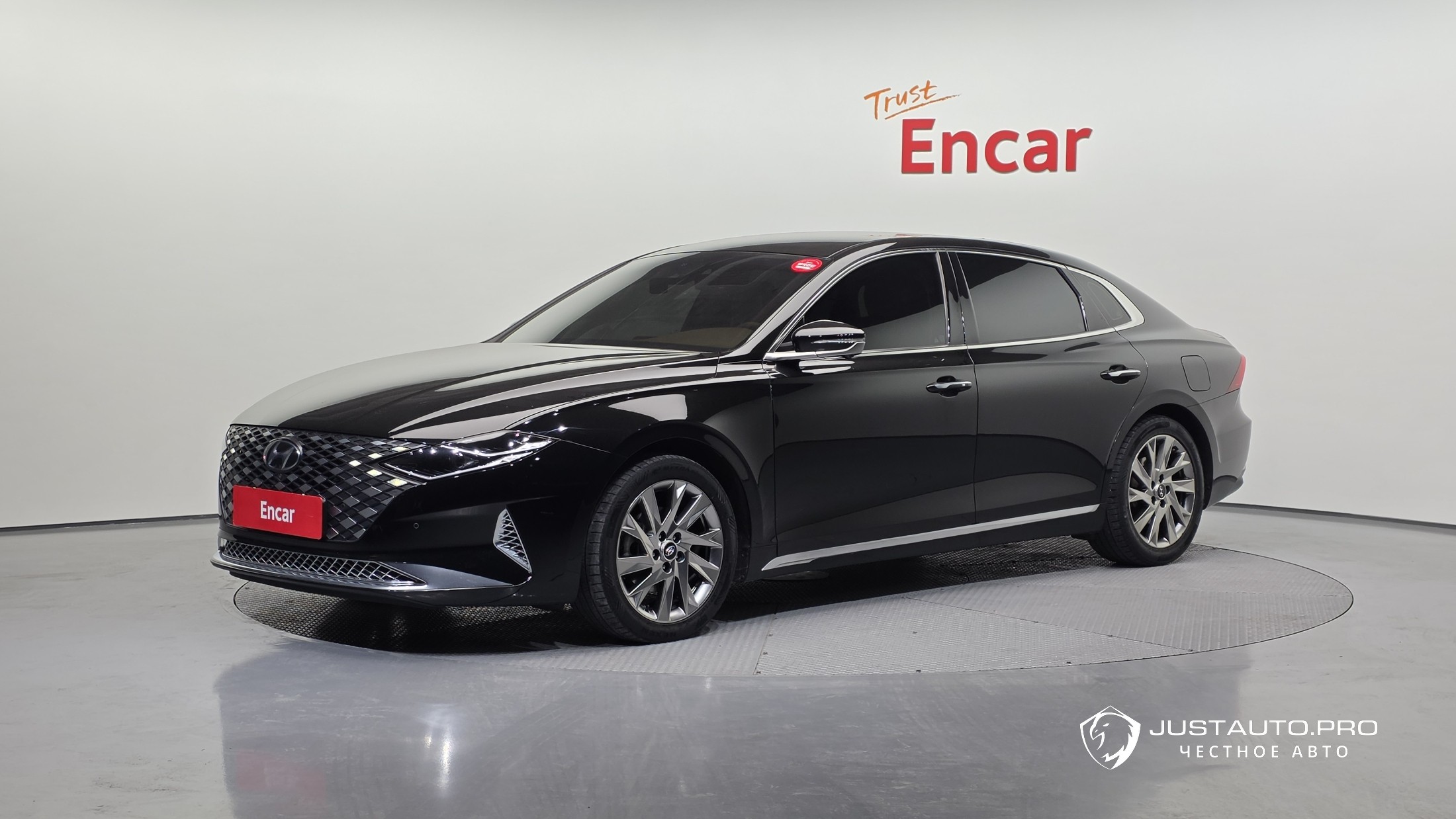 Автомобиль Hyundai Grandeur