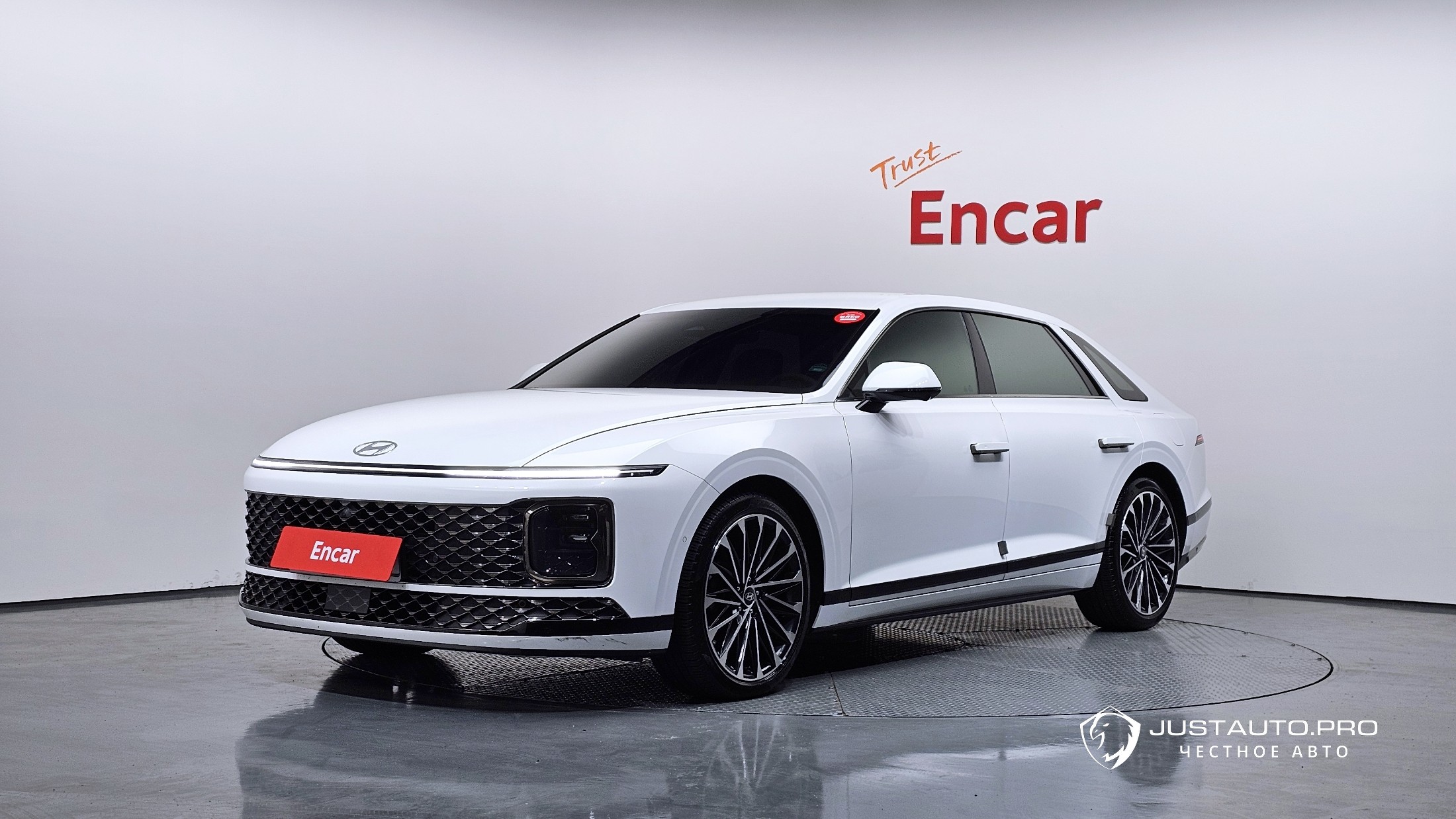 Автомобиль Hyundai Grandeur