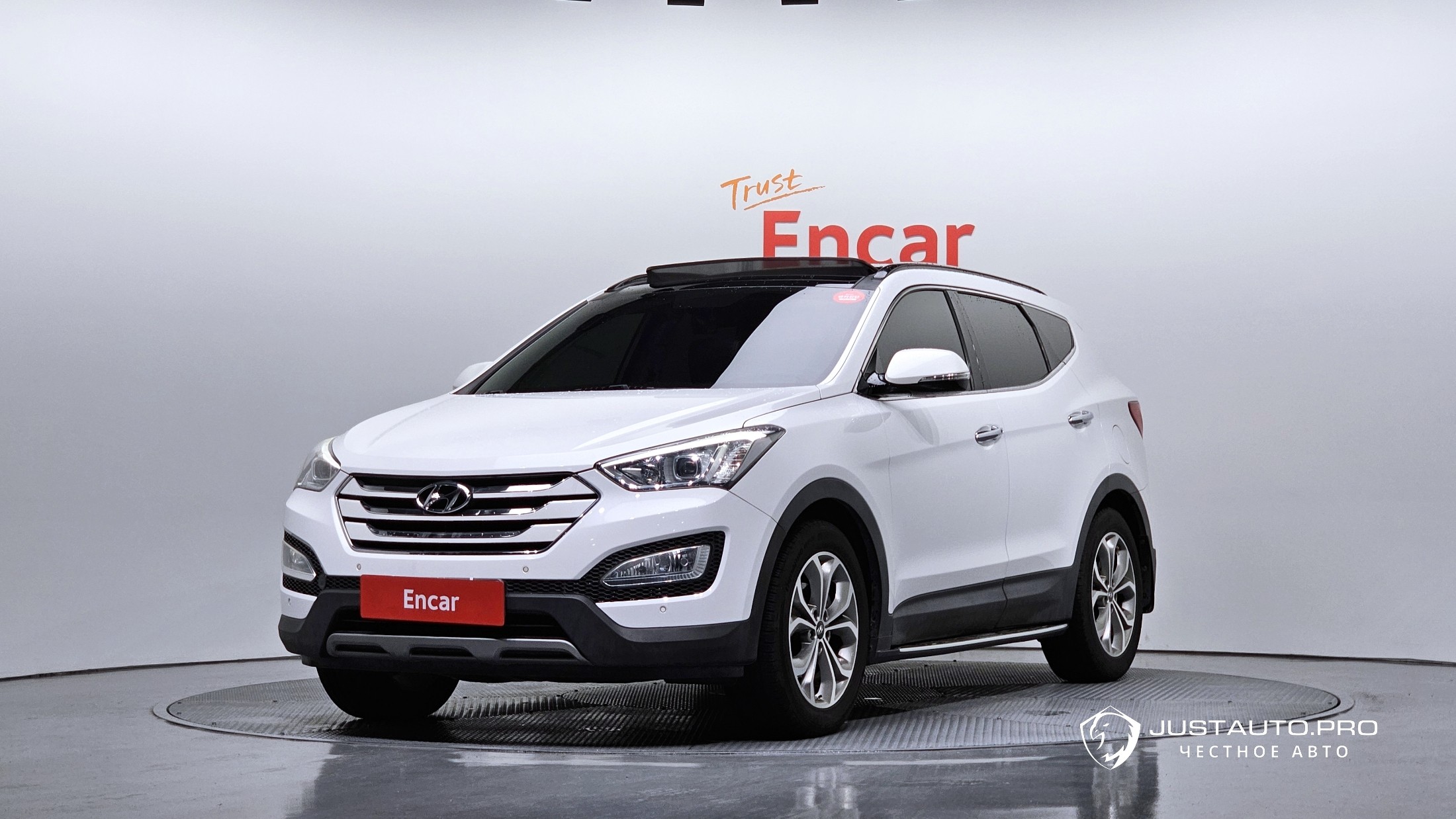 Автомобиль Hyundai Santafe