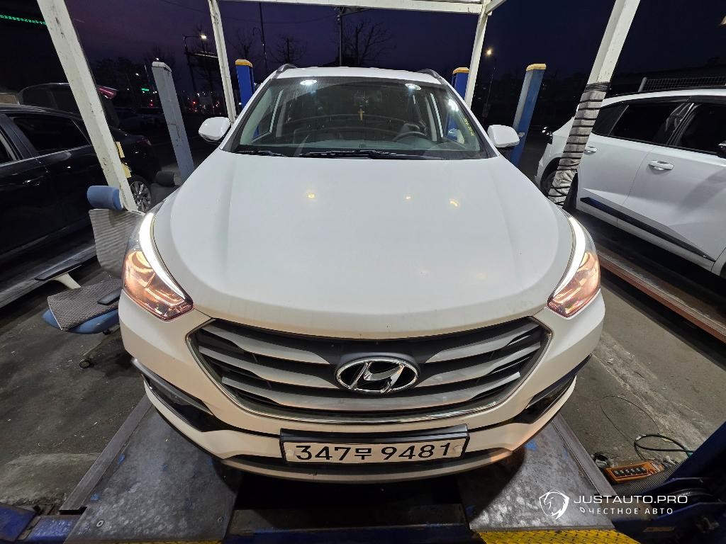 Автомобиль Hyundai Santafe