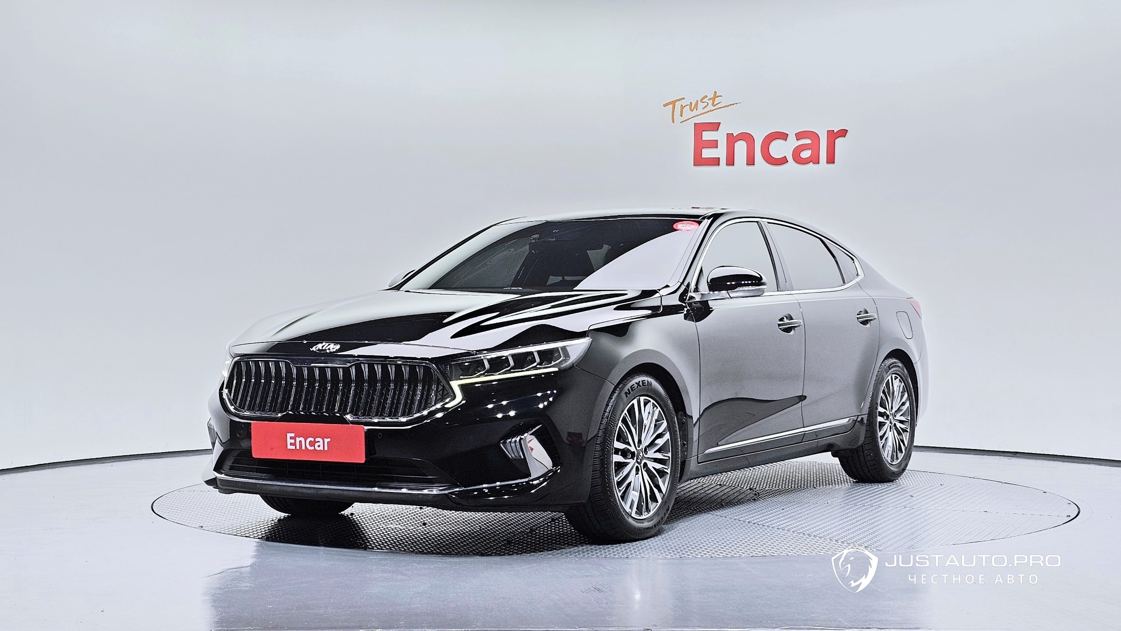 Автомобиль Kia K7