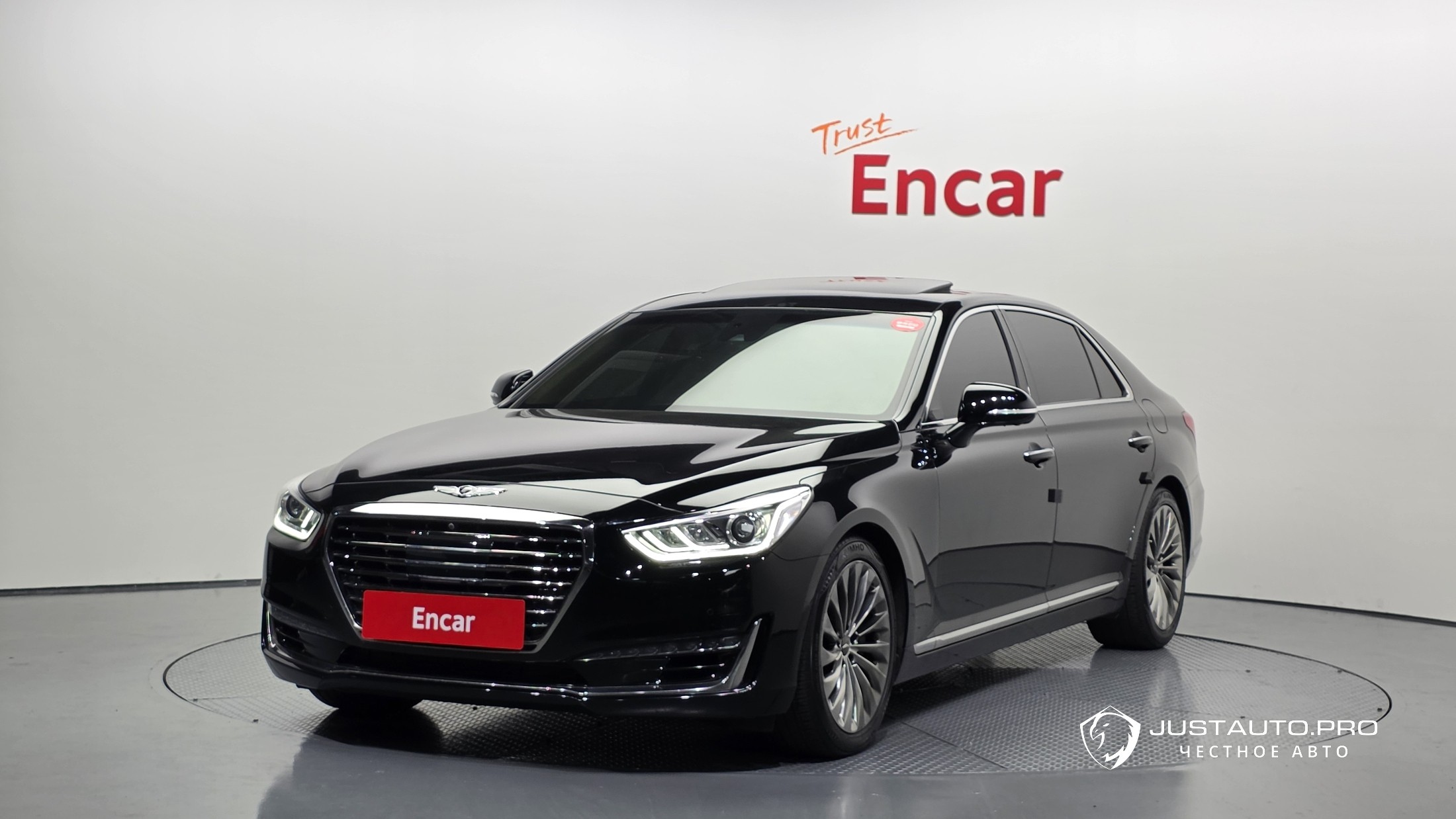 Автомобиль Genesis EQ900