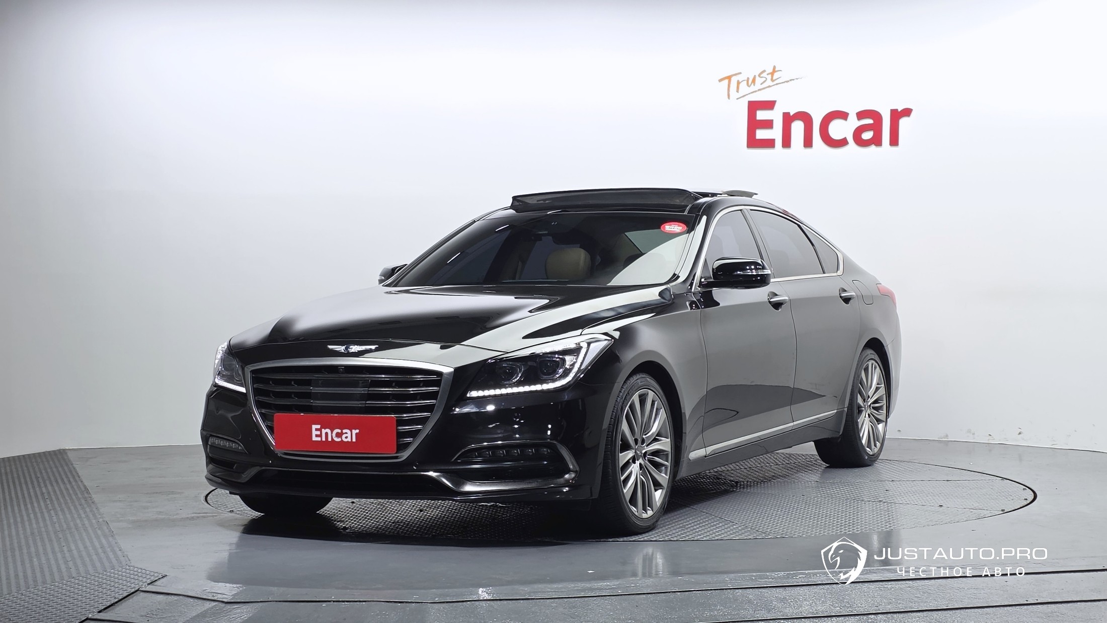 Автомобиль Genesis G80