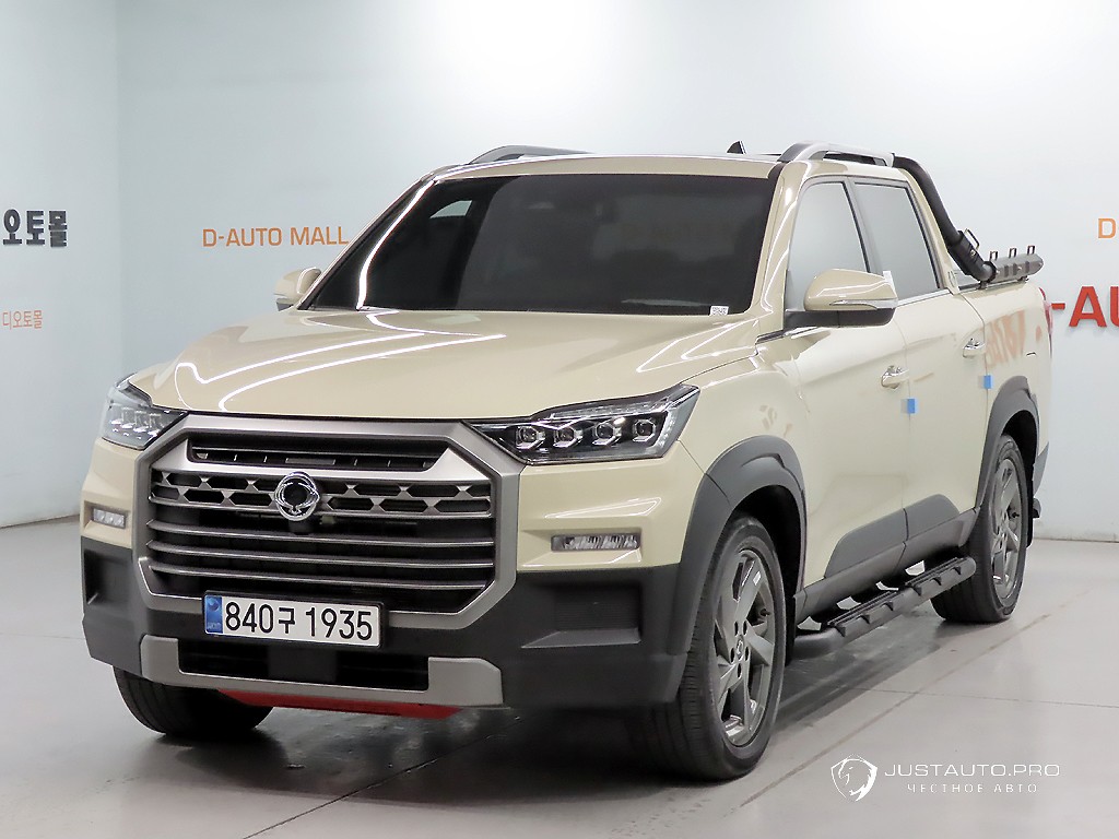 Автомобиль KG_Mobility_Ssangyong Rexton
