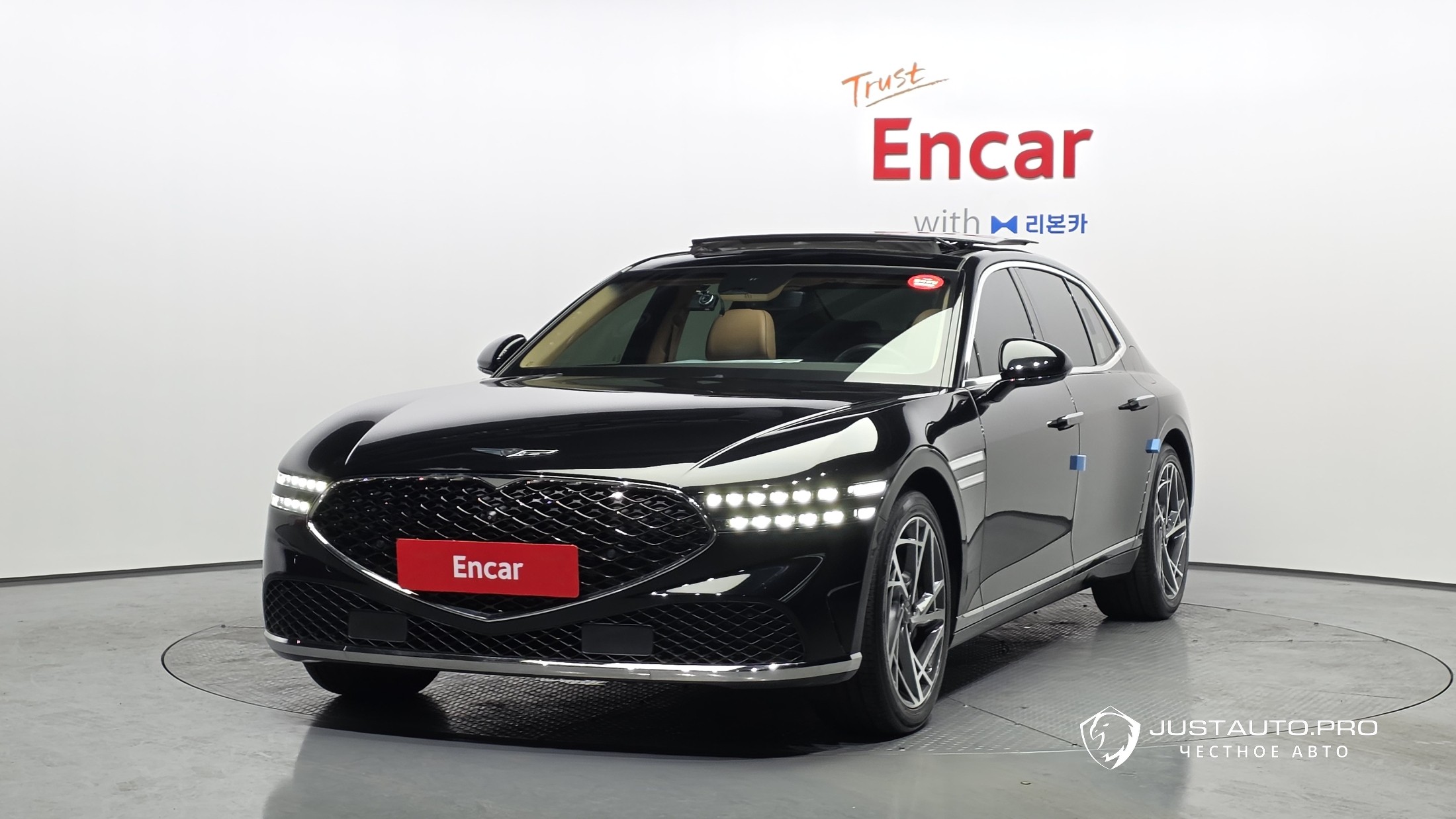 Автомобиль Genesis G90