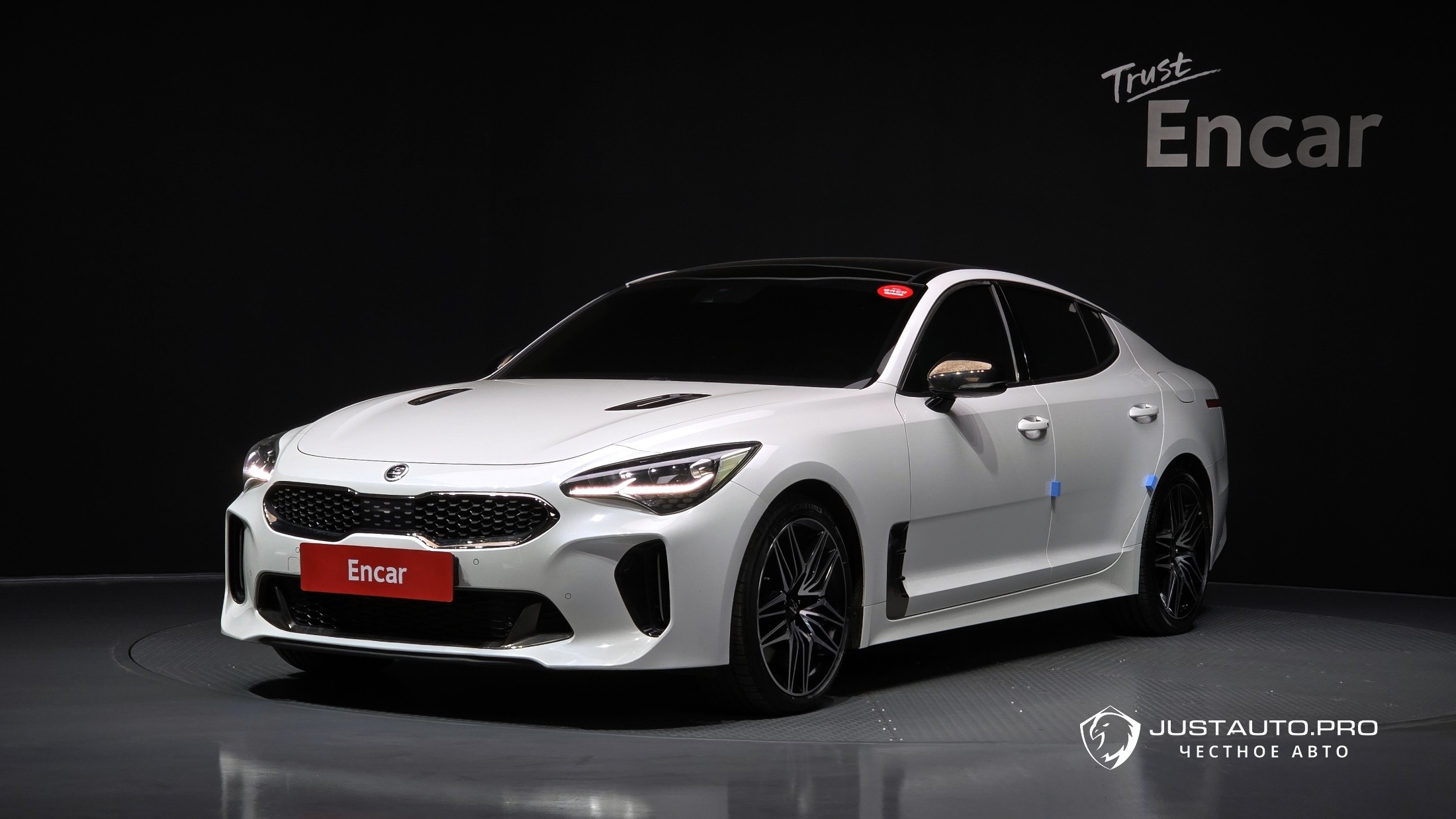 Автомобиль Kia Stinger