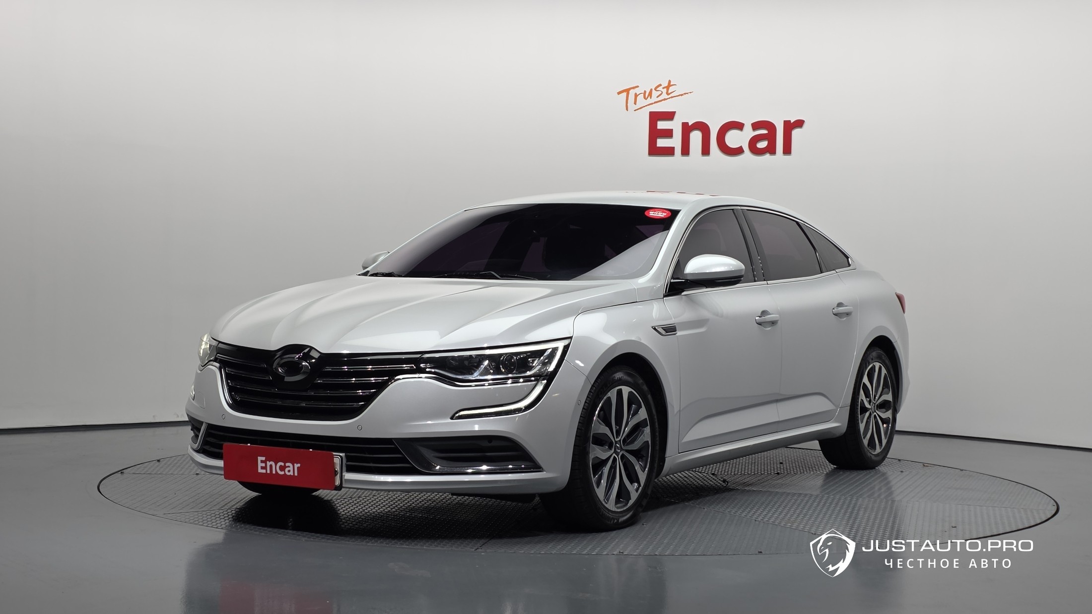 Автомобиль Renault-KoreaSamsung SM6