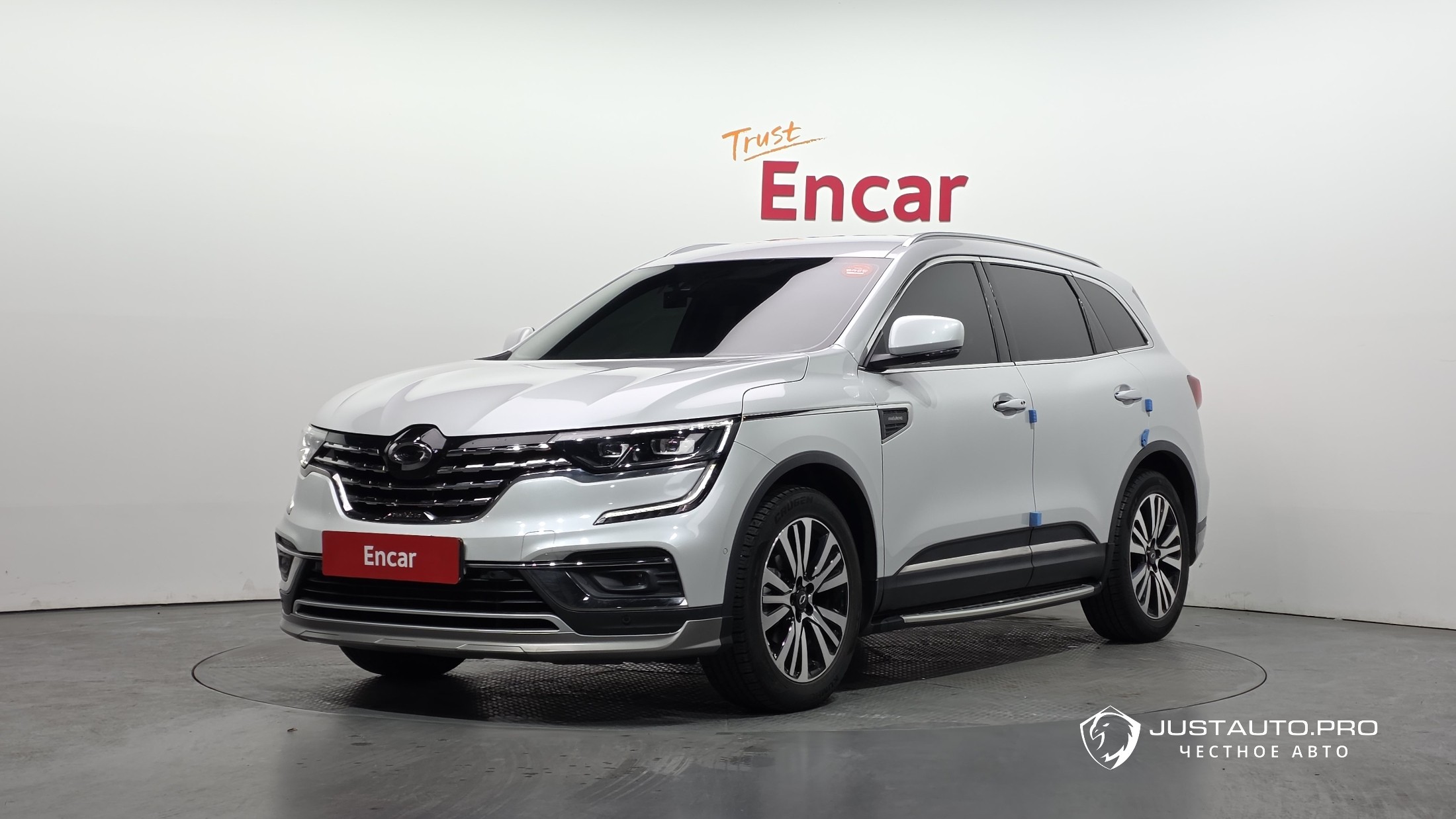 Автомобиль Renault-KoreaSamsung QM6