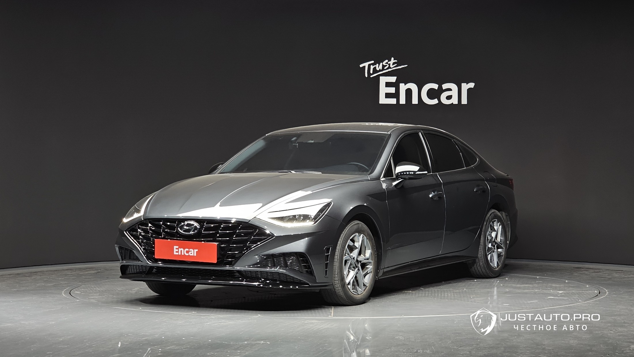 Автомобиль Hyundai Sonata