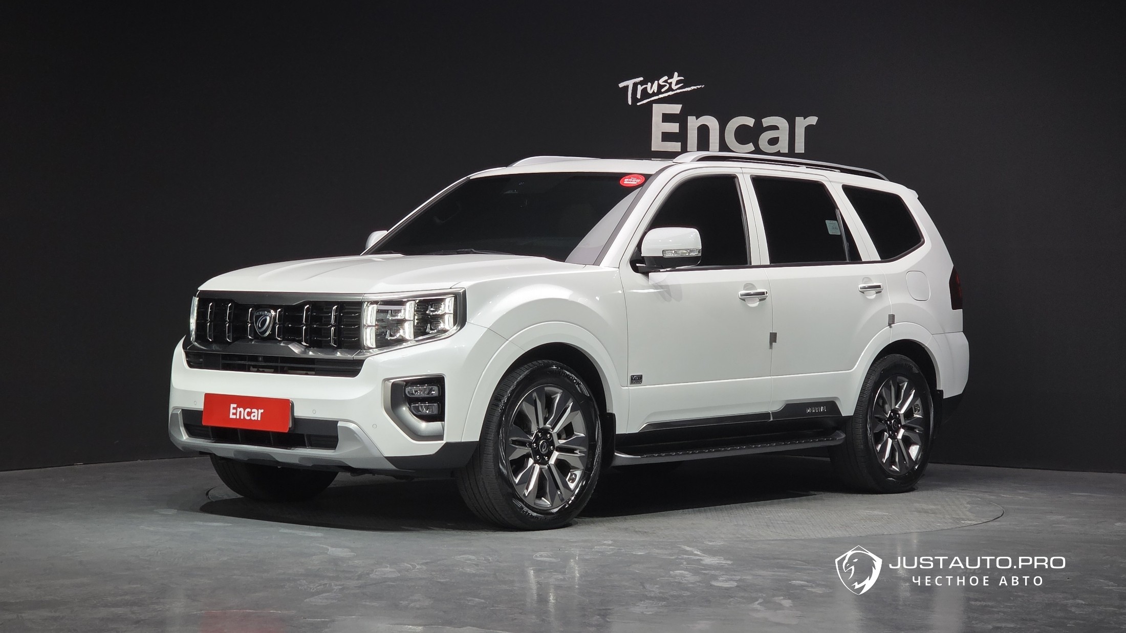Автомобиль Kia Mohave