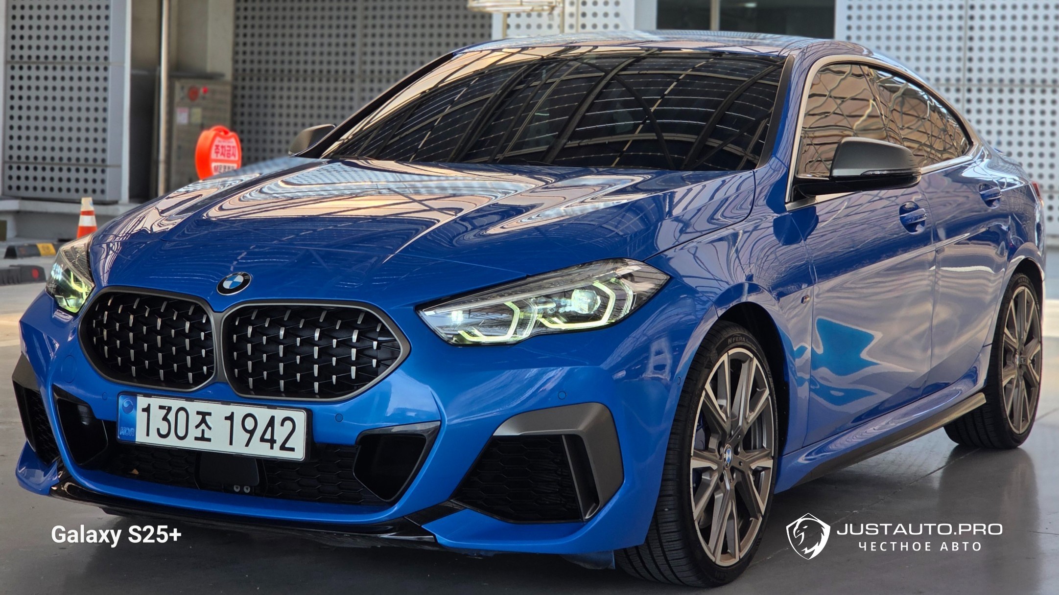 Автомобиль BMW 2-Series