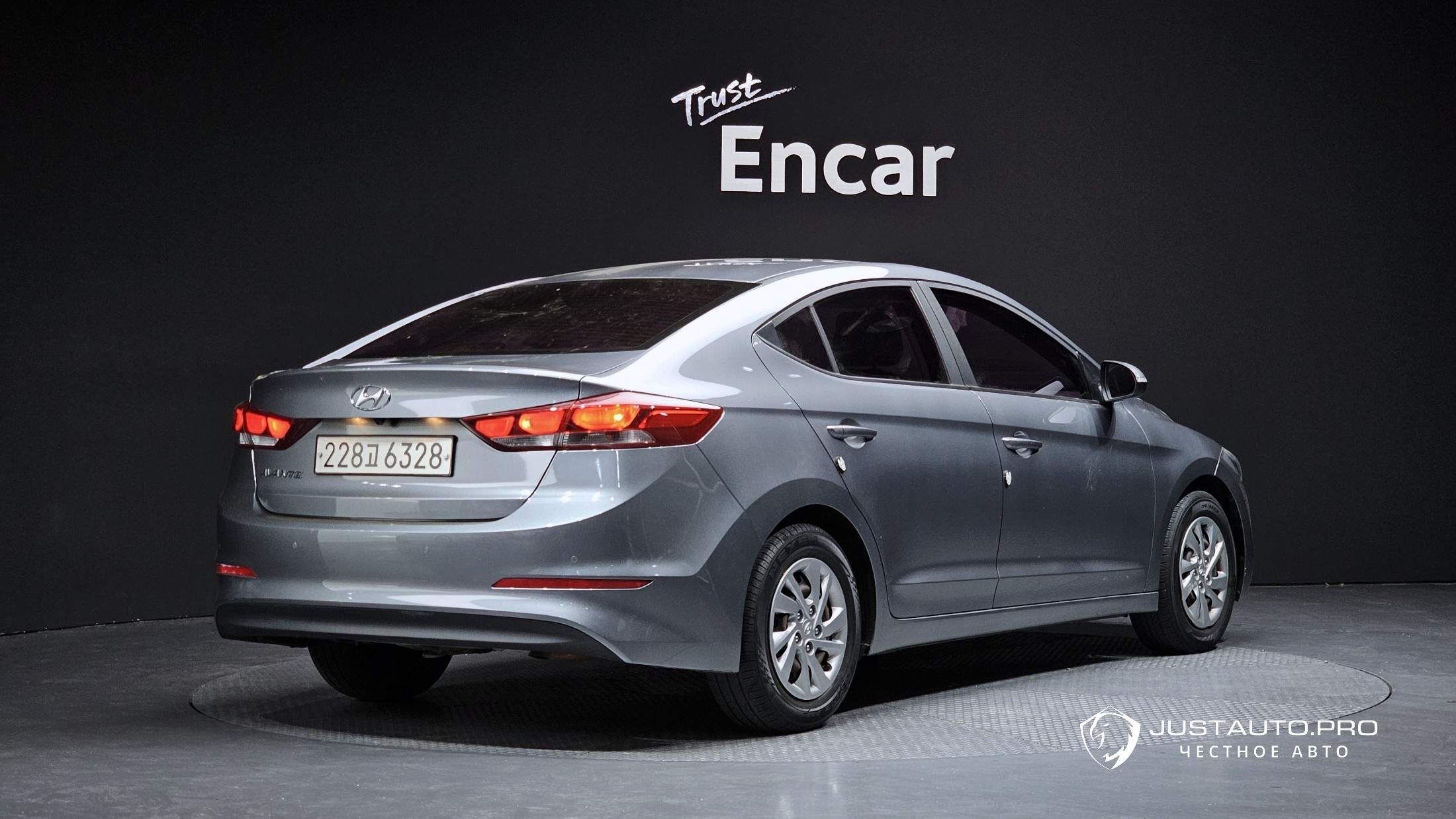 Автомобиль Hyundai AVANTE