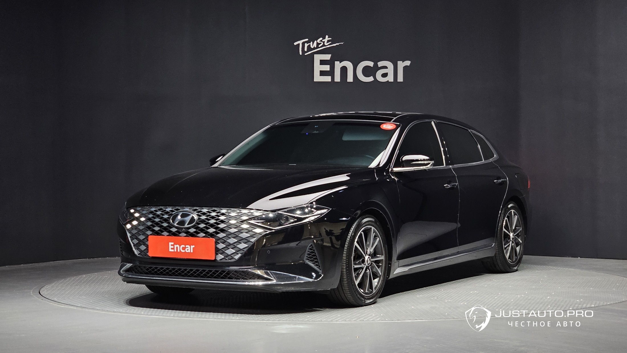 Автомобиль Hyundai Grandeur