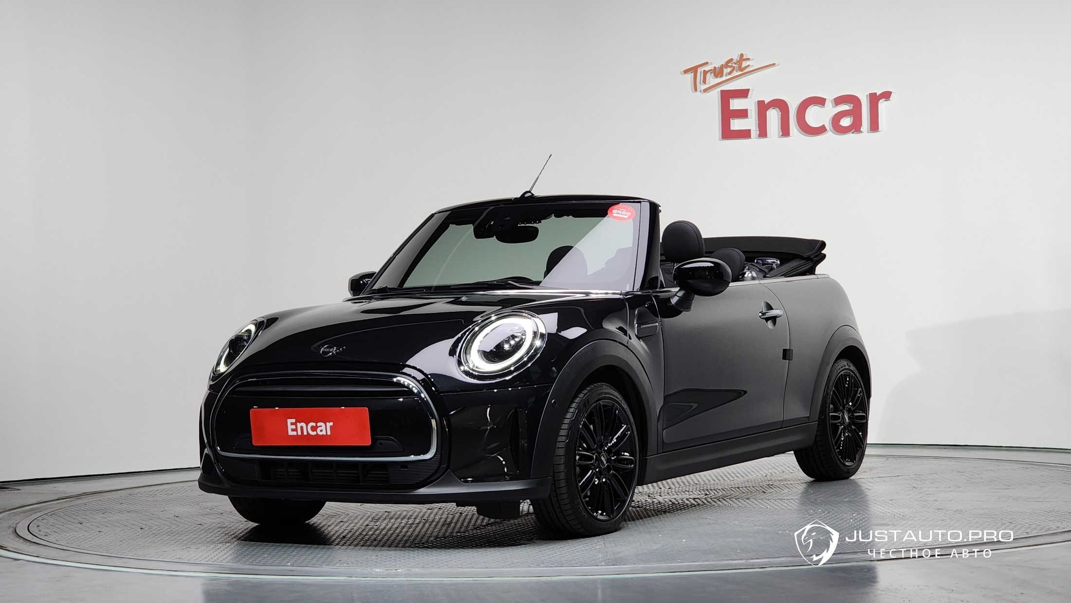 Автомобиль Mini Cooper Convertible