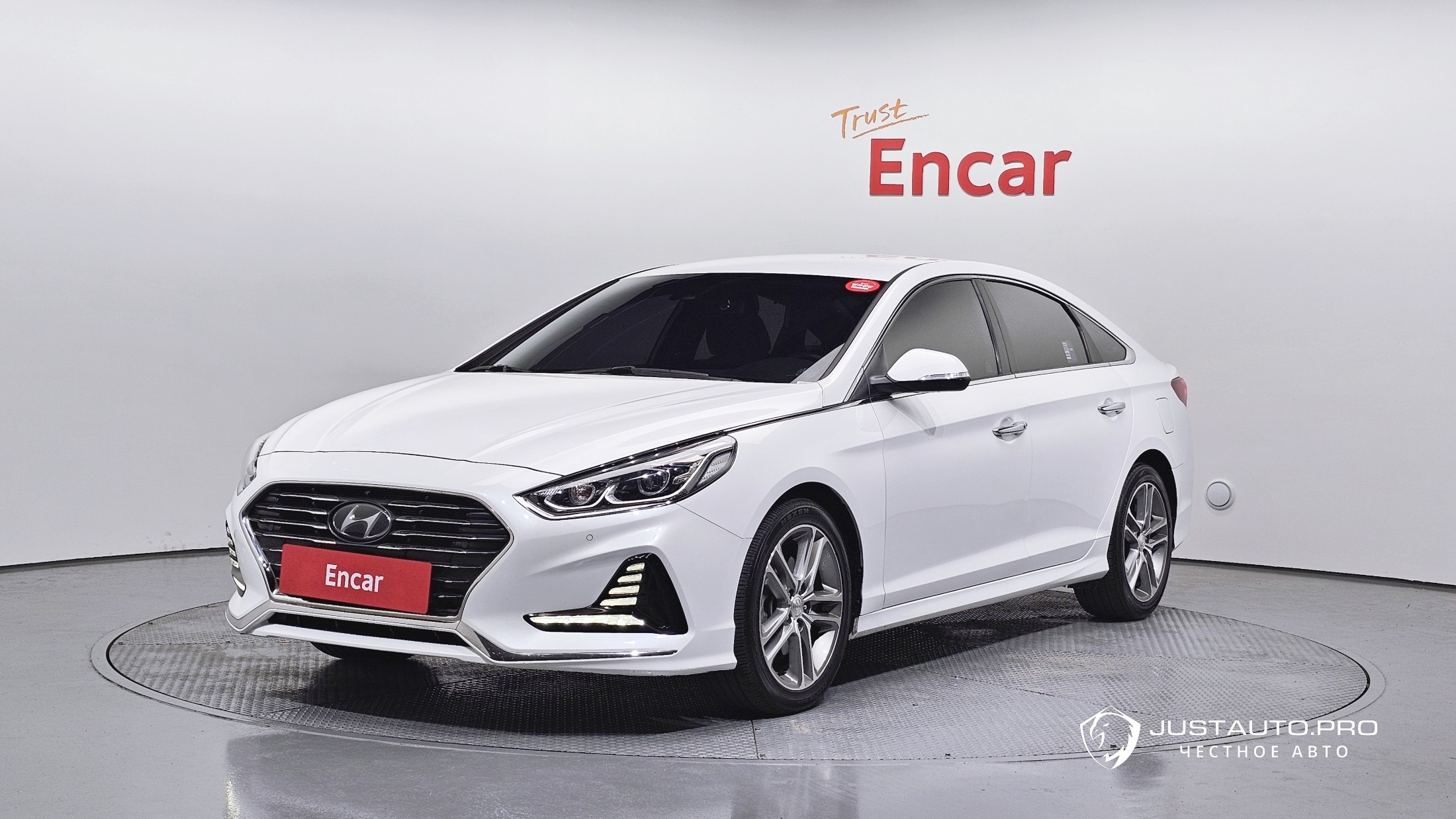 Автомобиль Hyundai Sonata