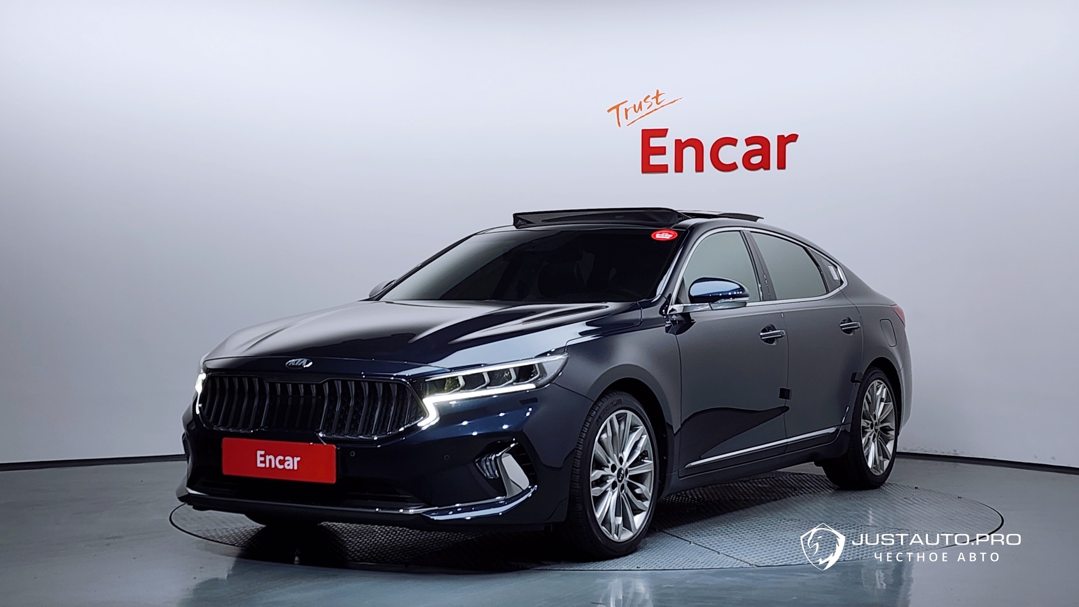 Автомобиль Kia K7