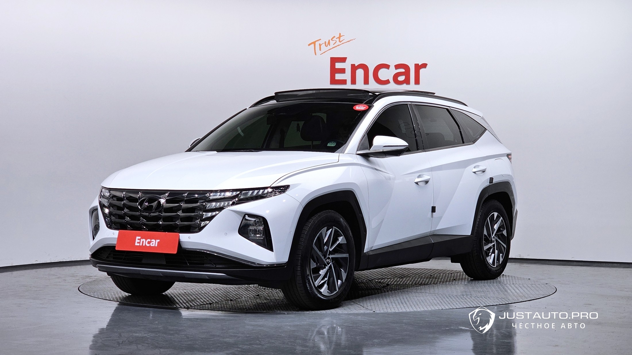 Автомобиль Hyundai Tucson