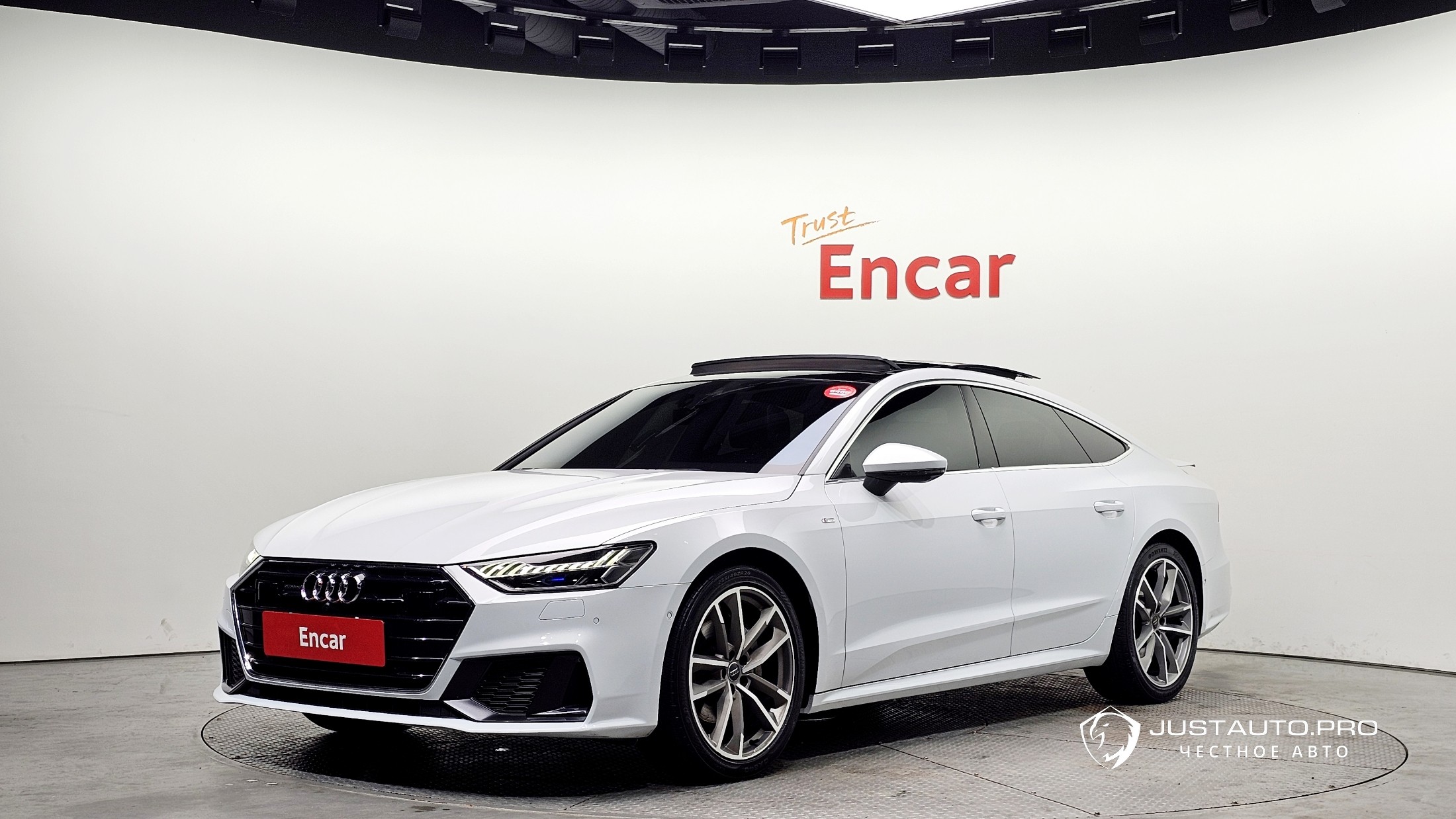 Автомобиль Audi A7