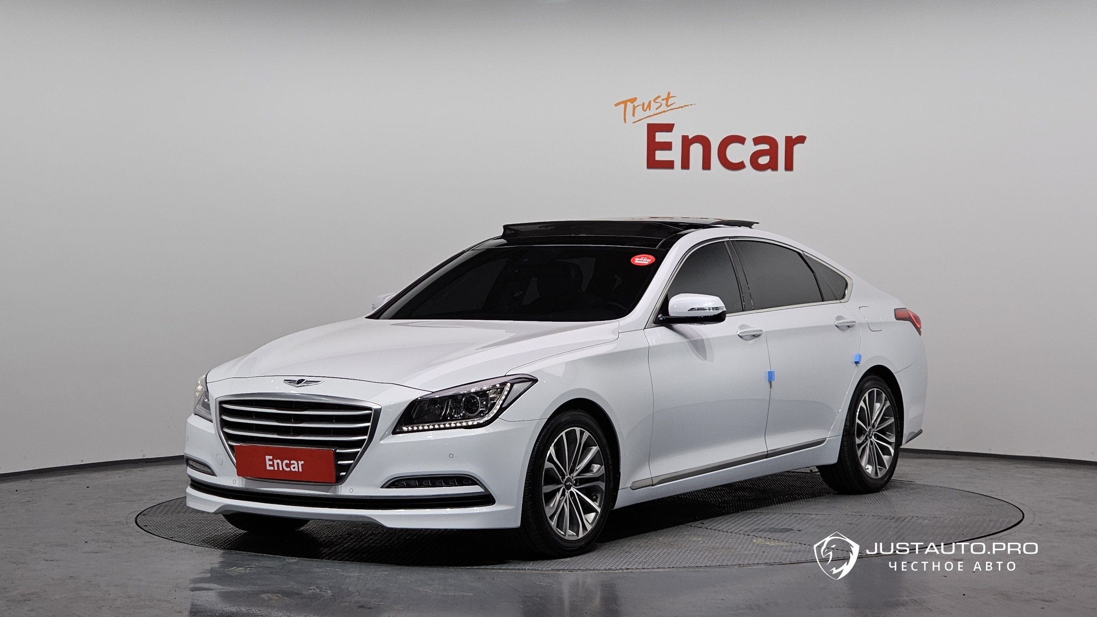 Автомобиль Hyundai Genesis