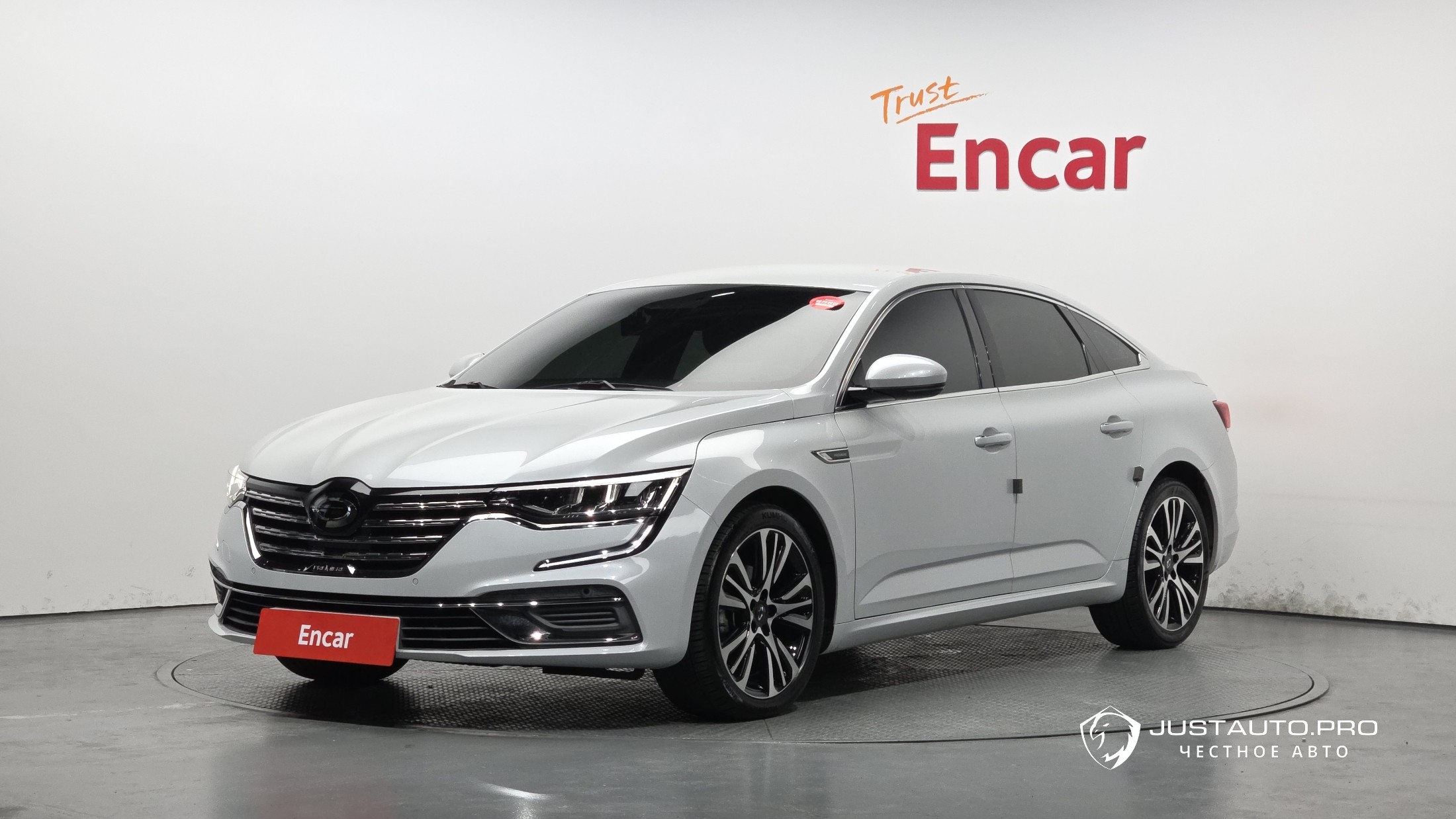 Автомобиль Renault-KoreaSamsung SM6