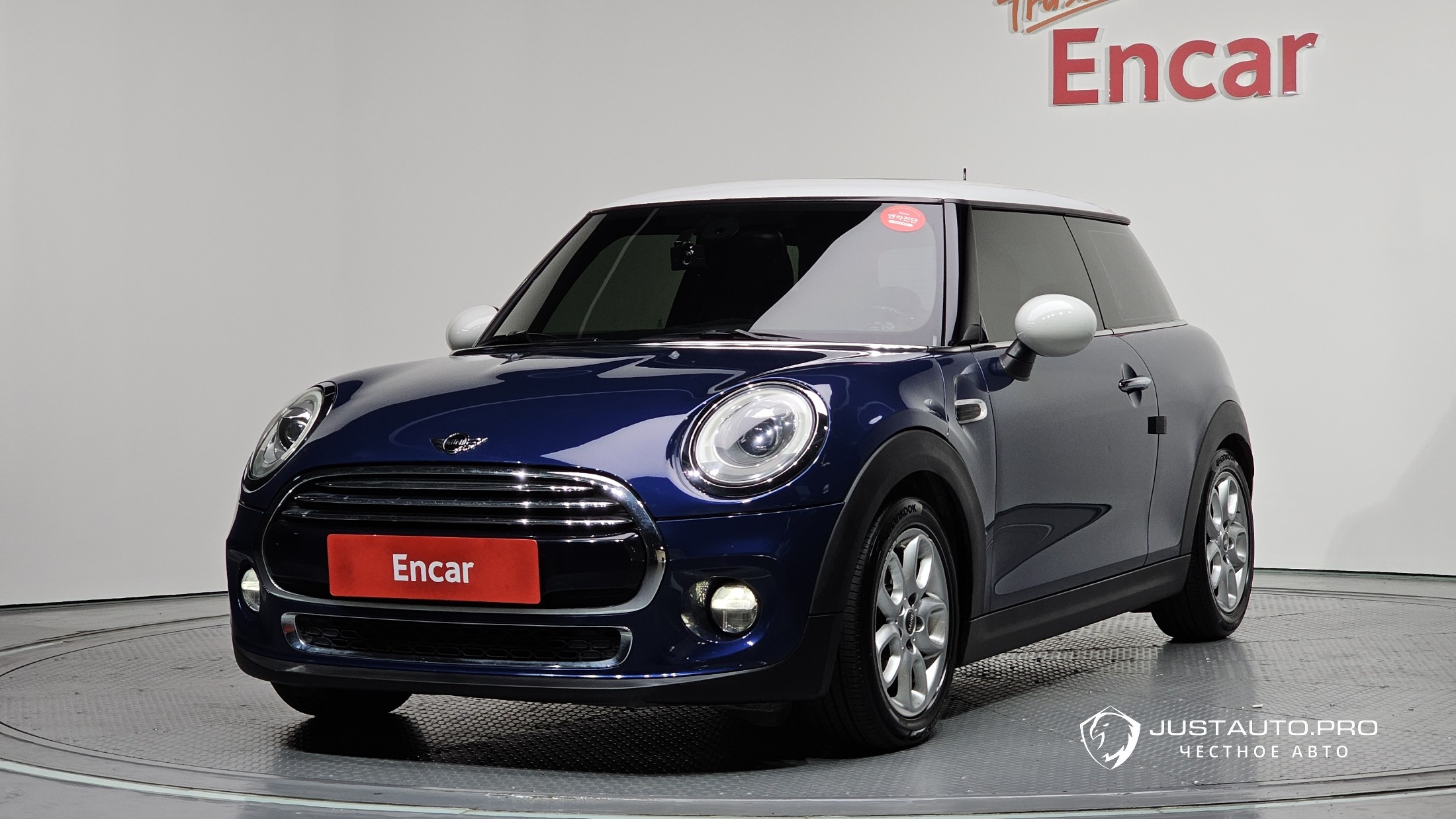 Автомобиль Mini Cooper